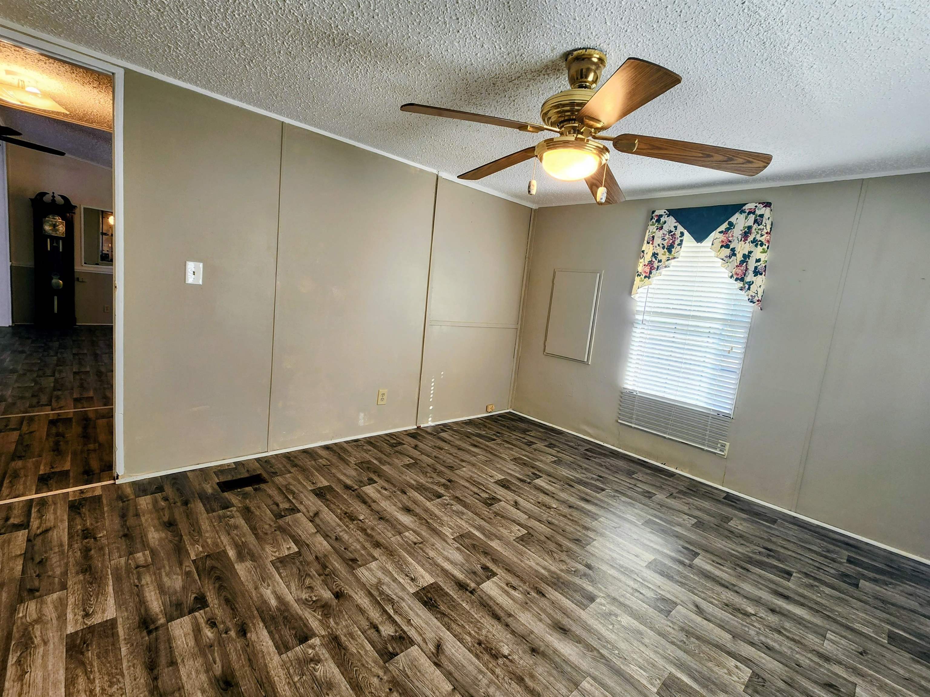 3110 Bluff Rd. Property Photo 17
