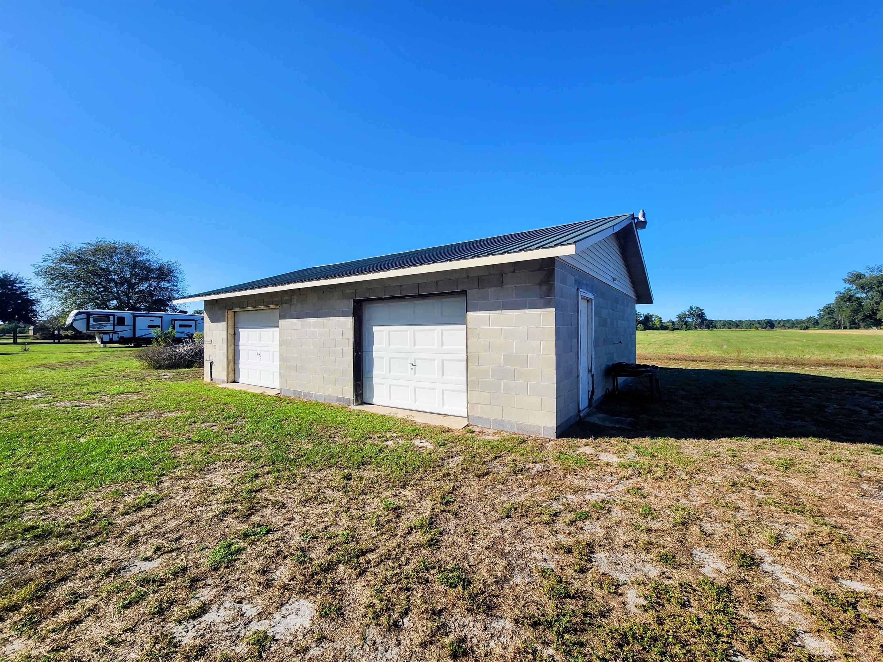 3110 Bluff Rd. Property Photo 20