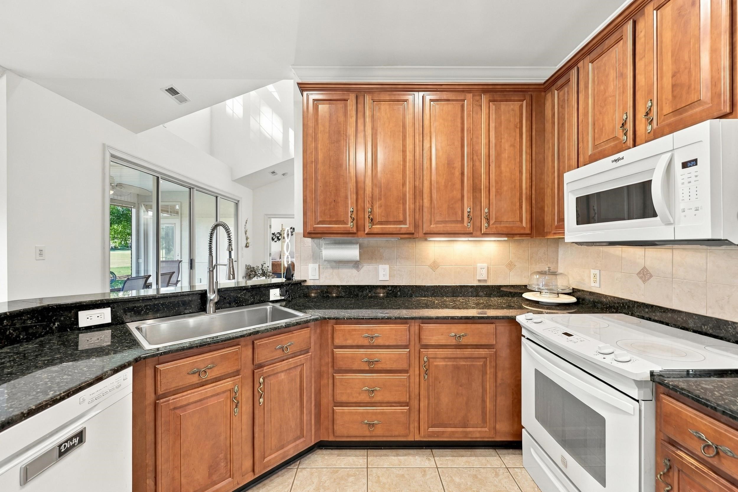 931 Cat Briar Ct. Property Photo 7