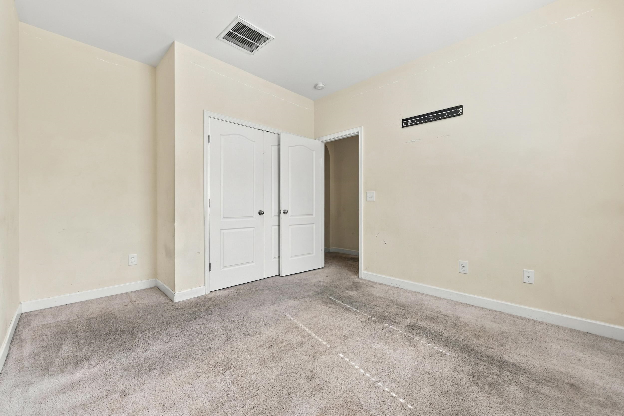 197 Ridge Point Dr. Property Photo 24