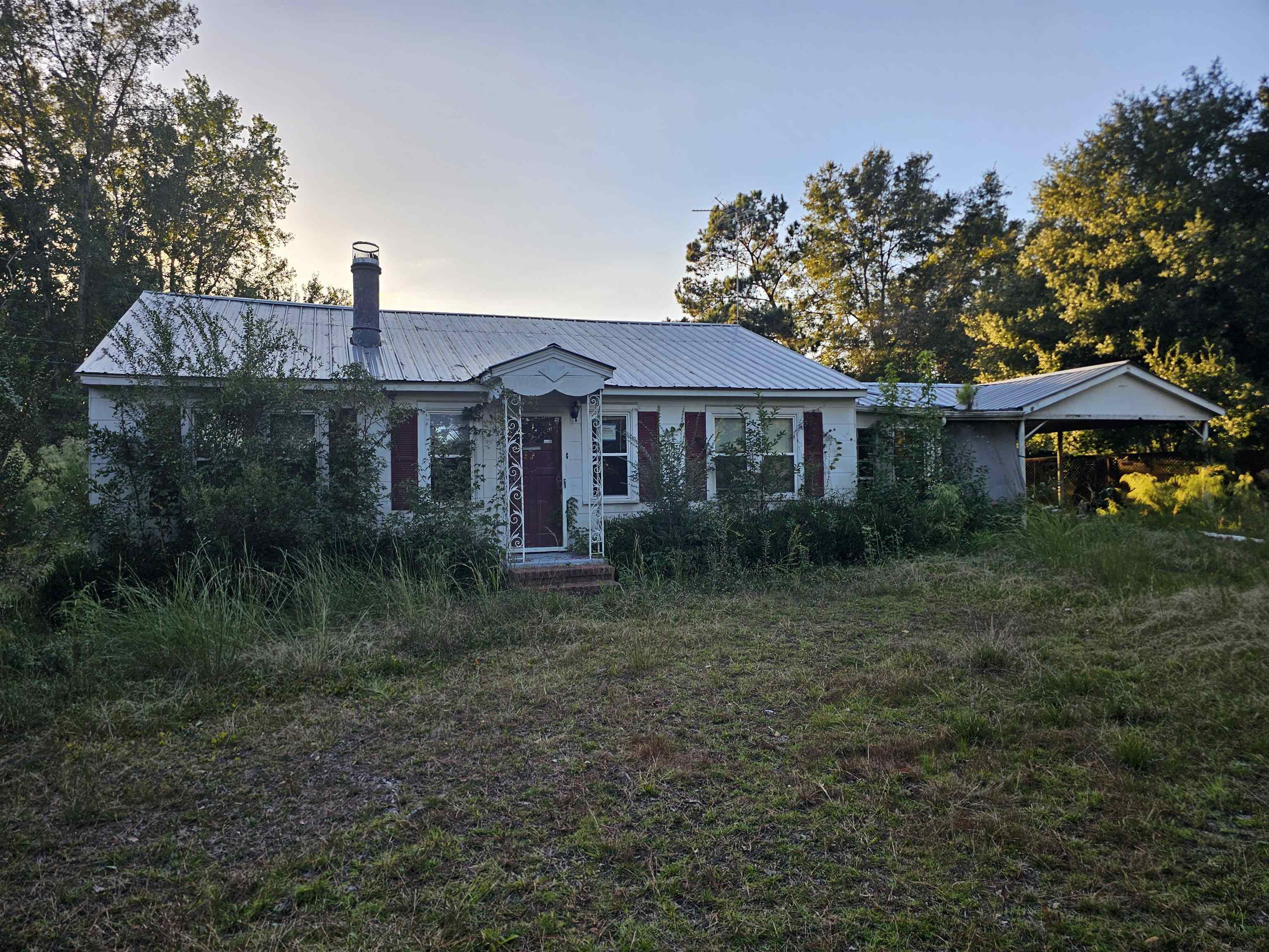 3635 Wayside Dr. Property Photo 1