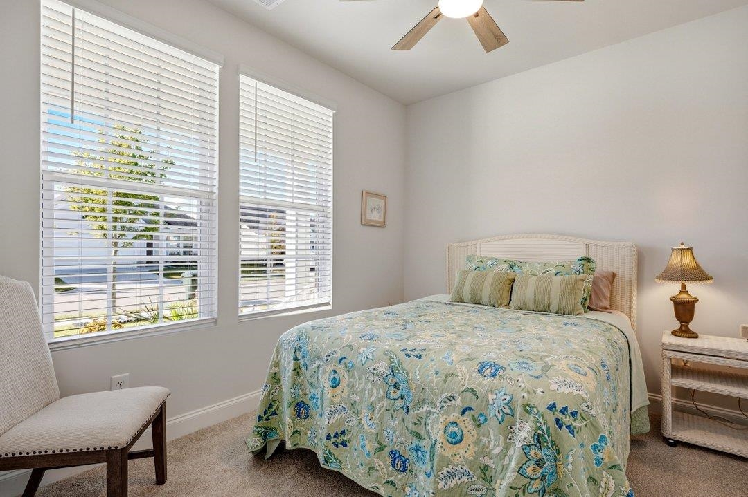 2465 Campton Loop Property Photo 23