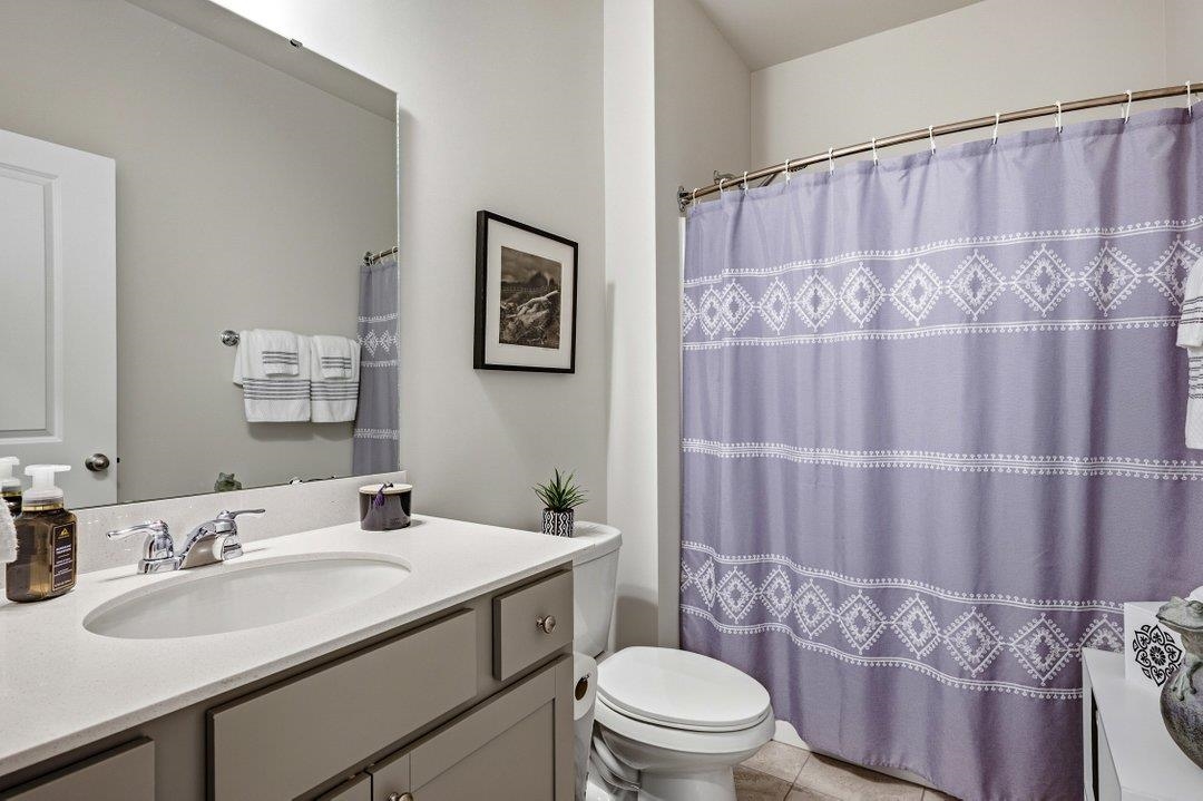2465 Campton Loop Property Photo 24