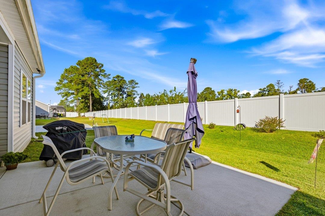 2465 Campton Loop Property Photo 29