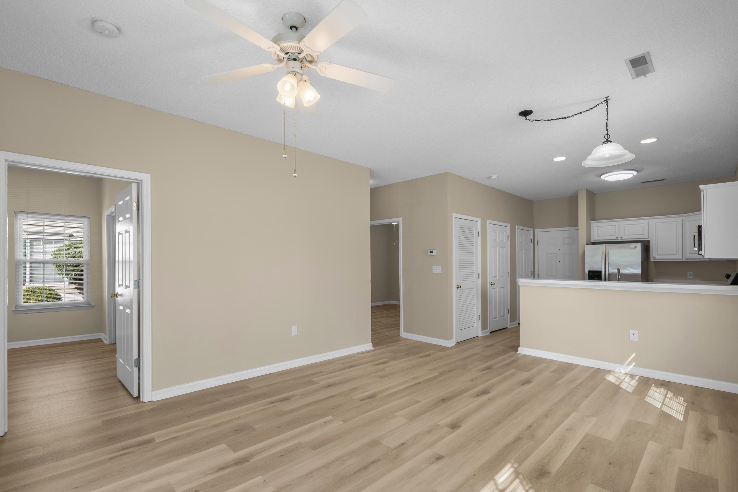 244 Sun Colony Blvd. Property Photo 17