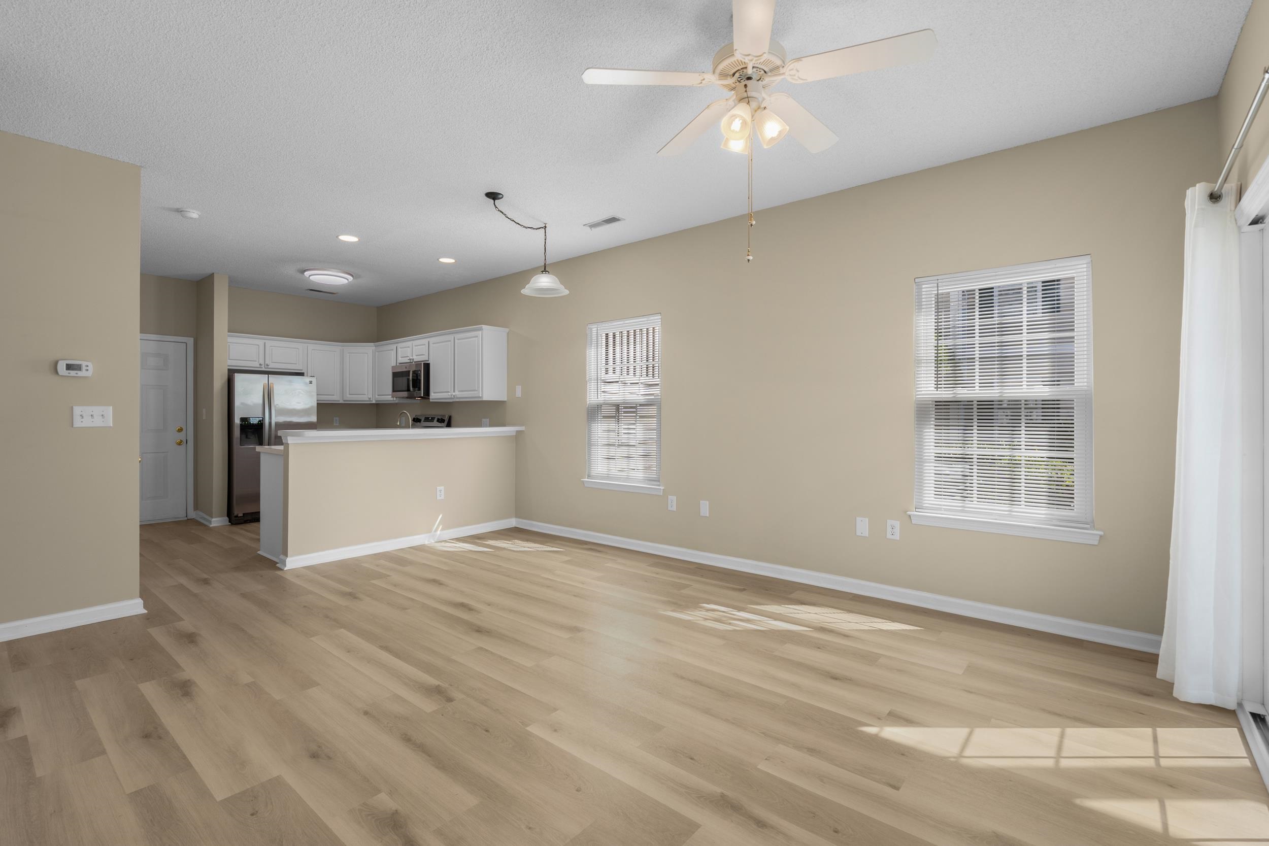 244 Sun Colony Blvd. Property Photo 18