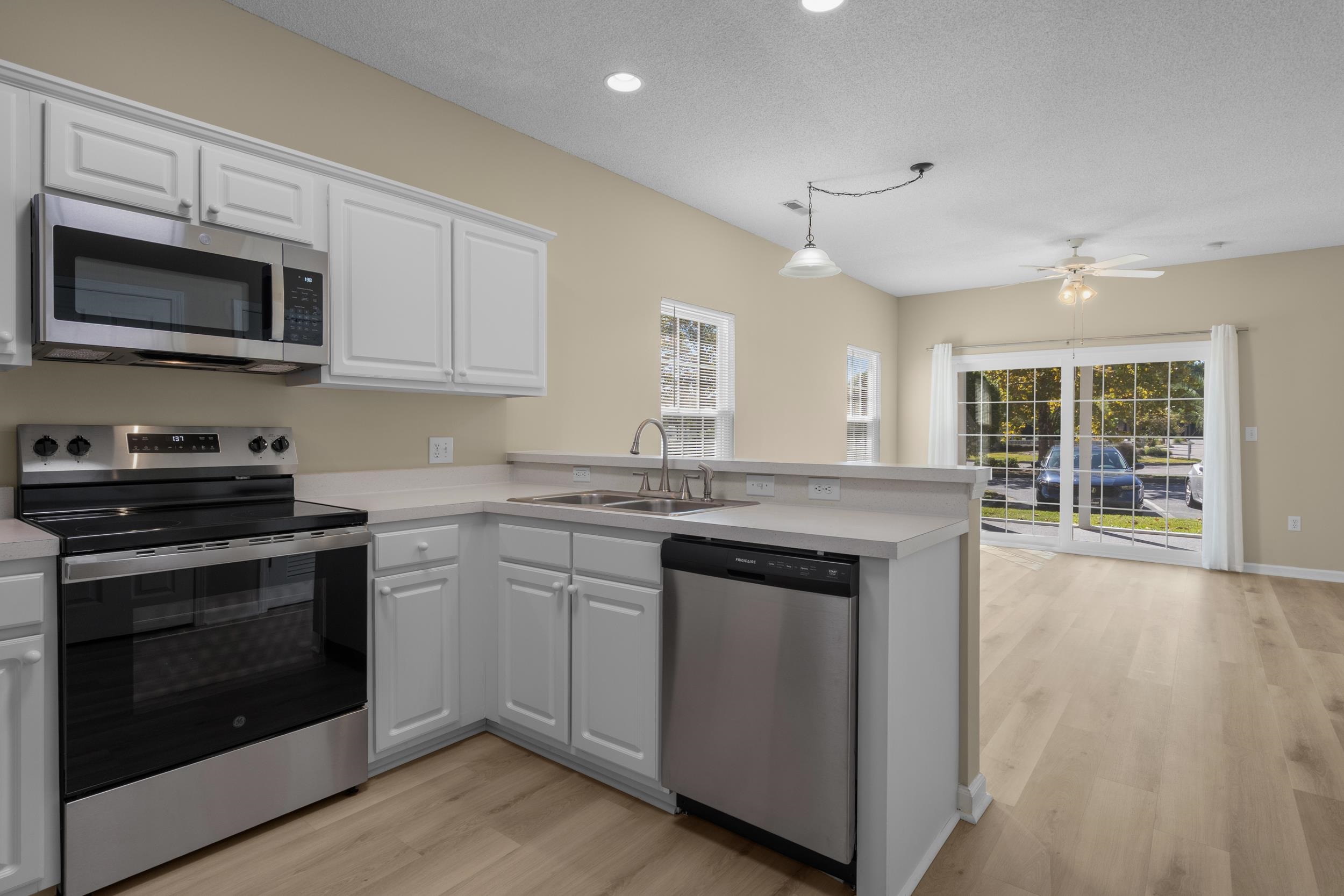 244 Sun Colony Blvd. Property Photo 25