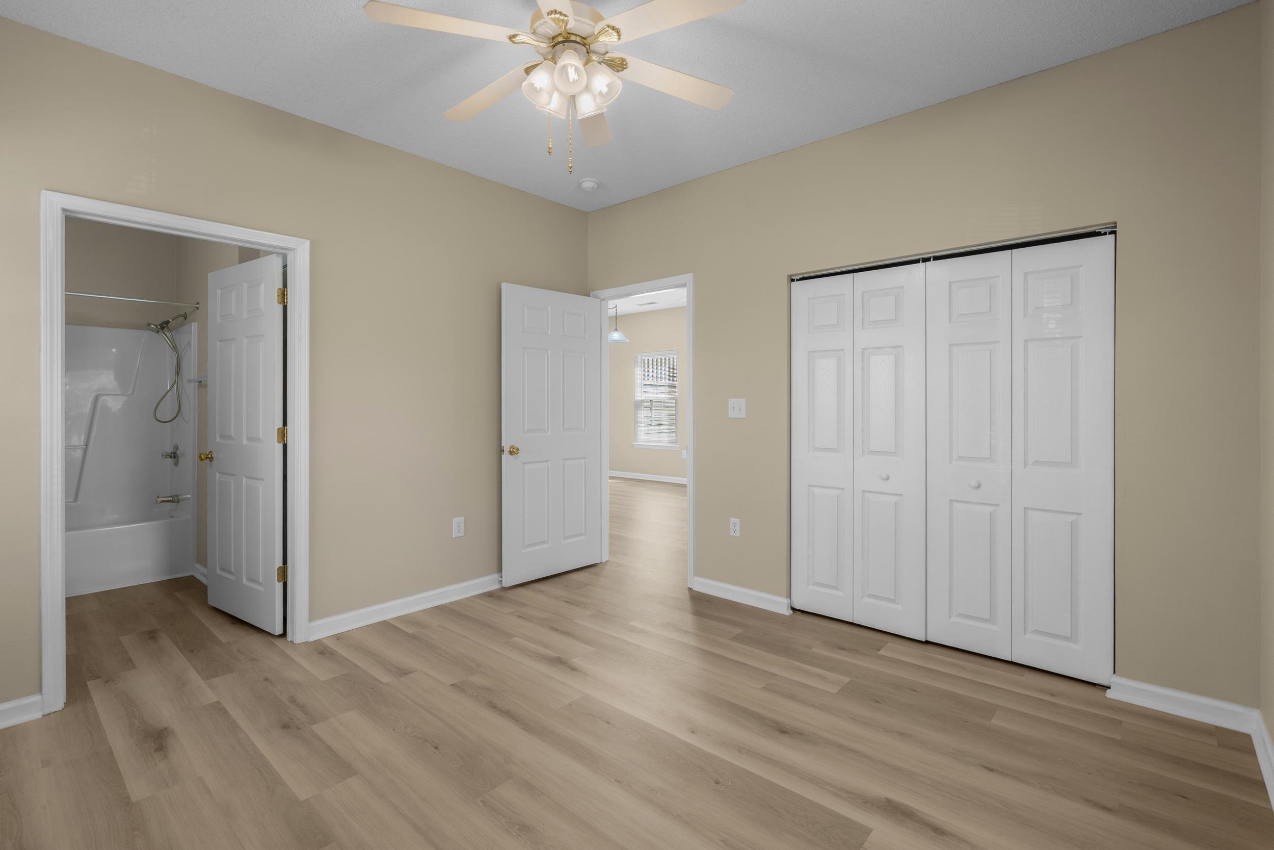 244 Sun Colony Blvd. Property Photo 30