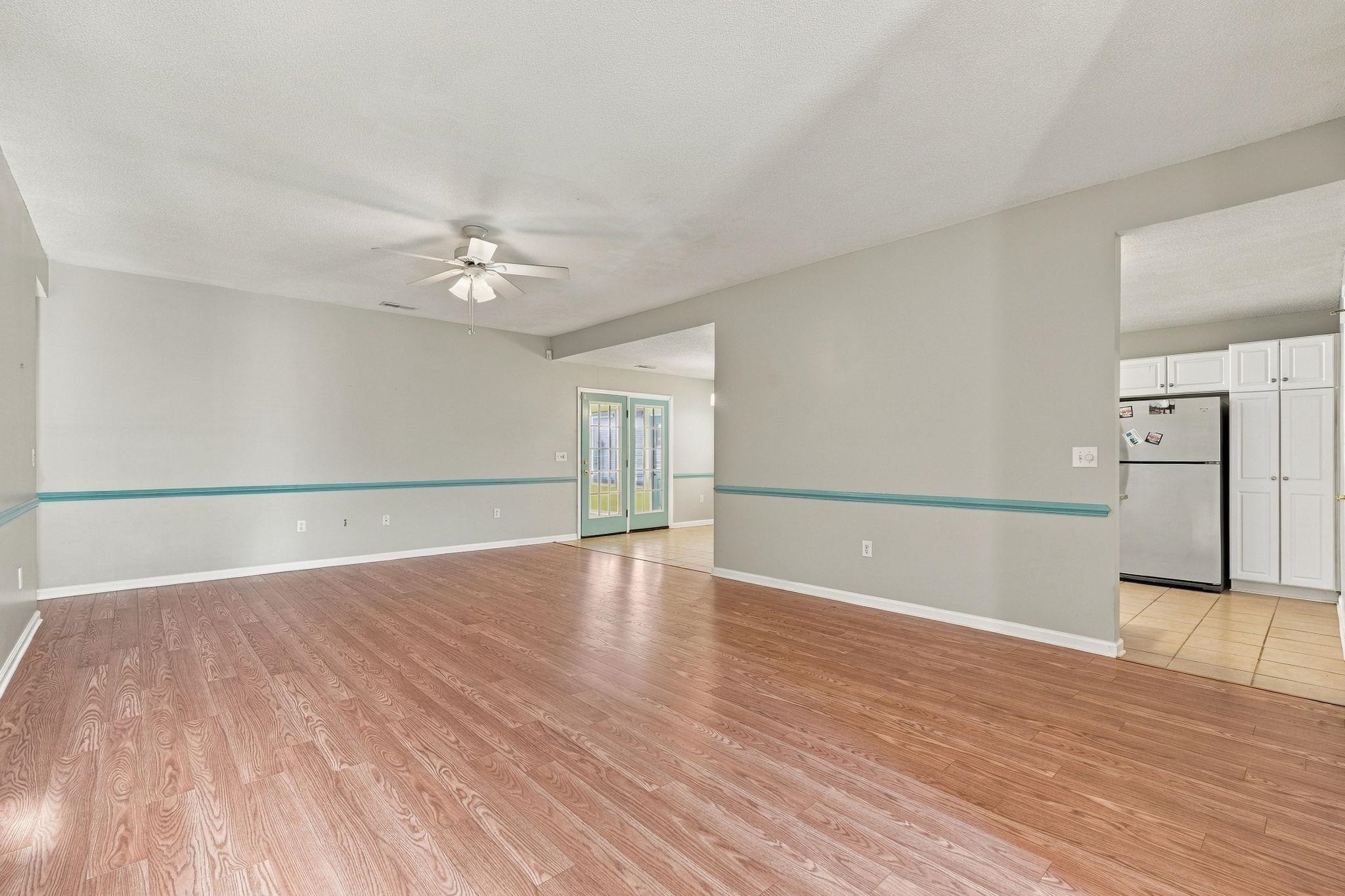 4155 Horseshoe Dr. N Property Photo 4