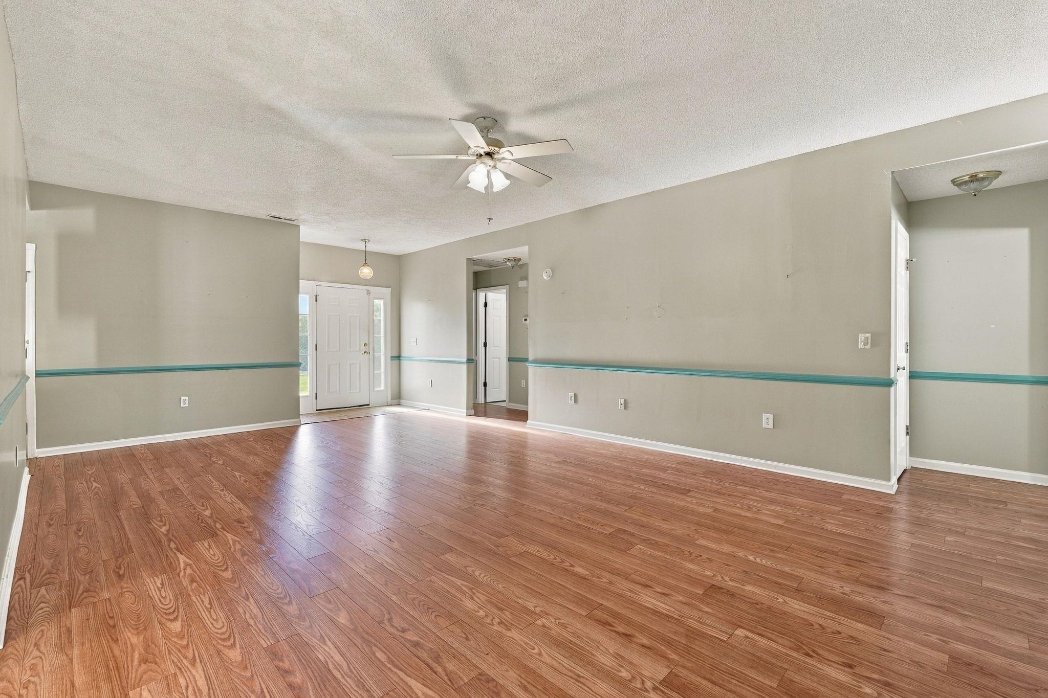 4155 Horseshoe Dr. N Property Photo 5
