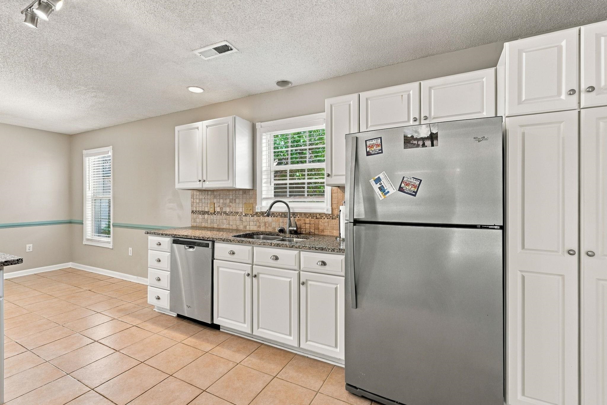 4155 Horseshoe Dr. N Property Photo 12