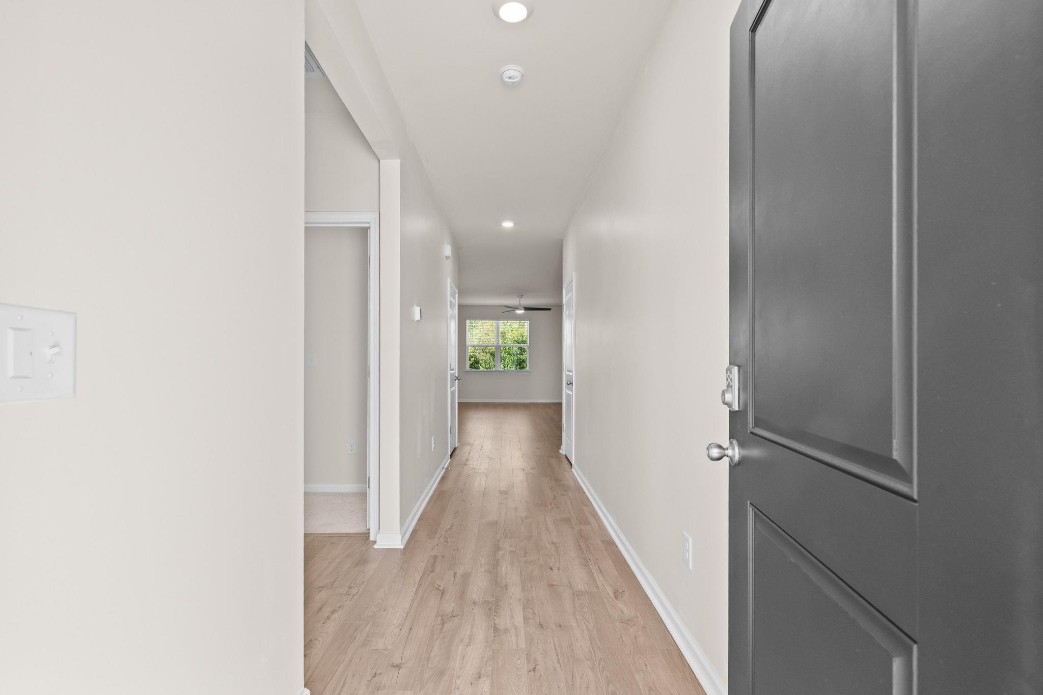 272 Legends Village Loop Property Photo 5