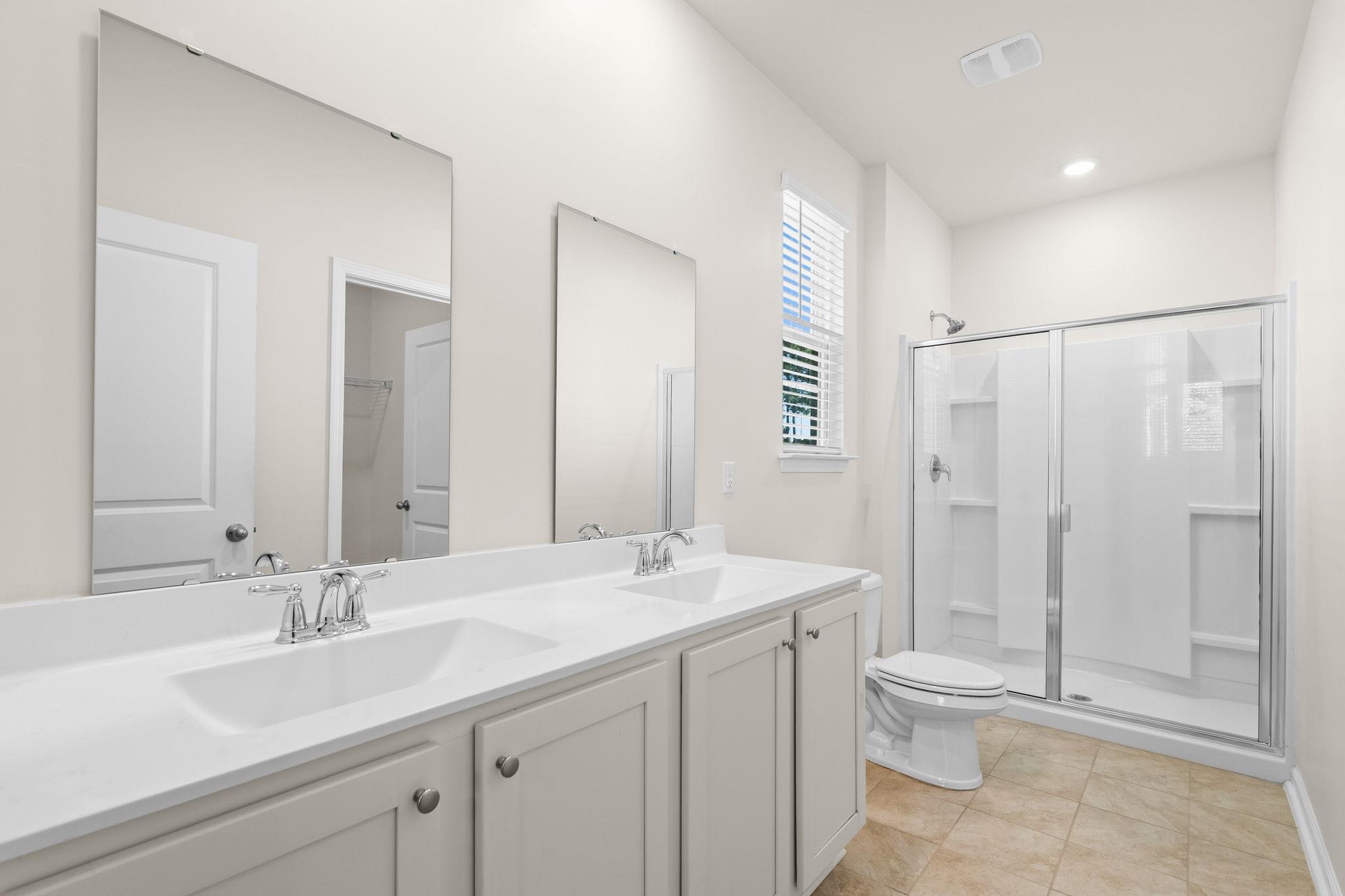 272 Legends Village Loop Property Photo 16