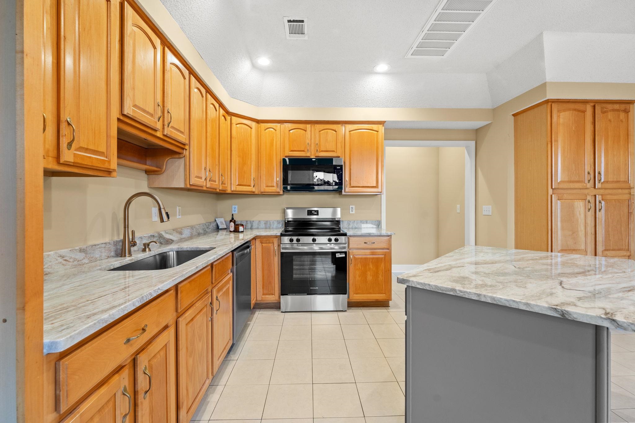 619 Waccamaw River Rd. Property Photo 15