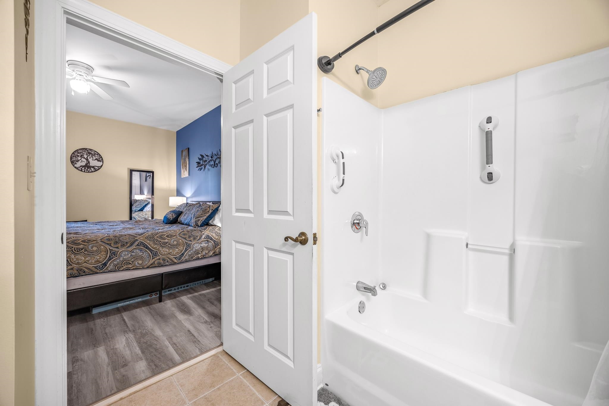 100 Cypress Point Ct. Property Photo 8