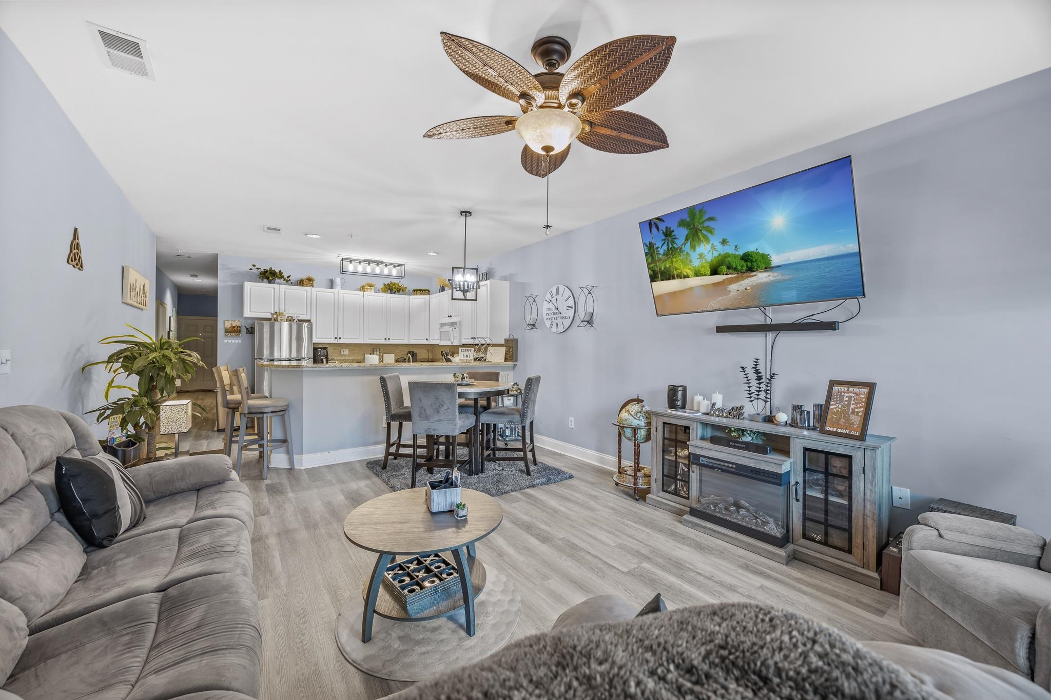 100 Cypress Point Ct. Property Photo 12