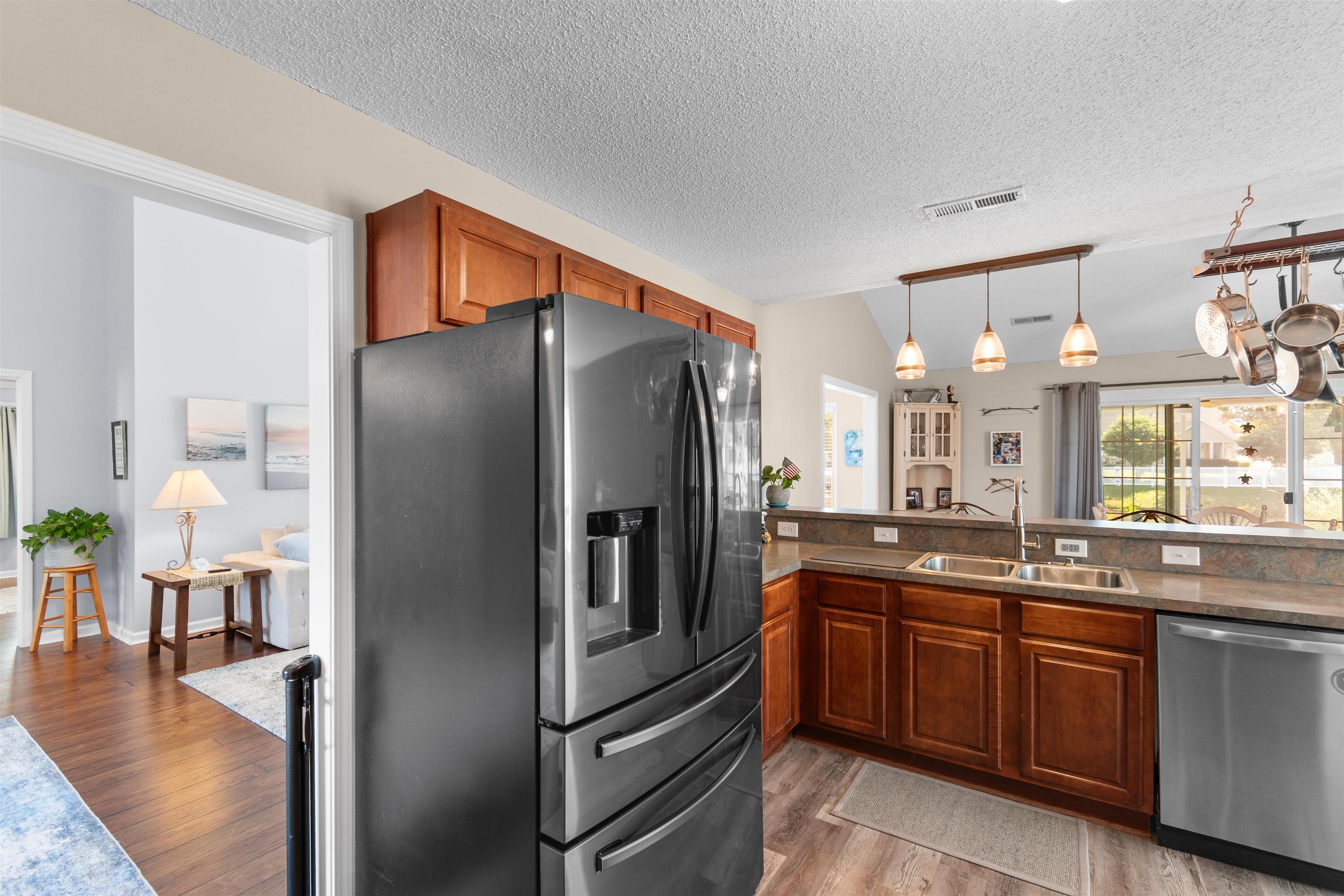 737 Prestbury Dr. Property Photo 14