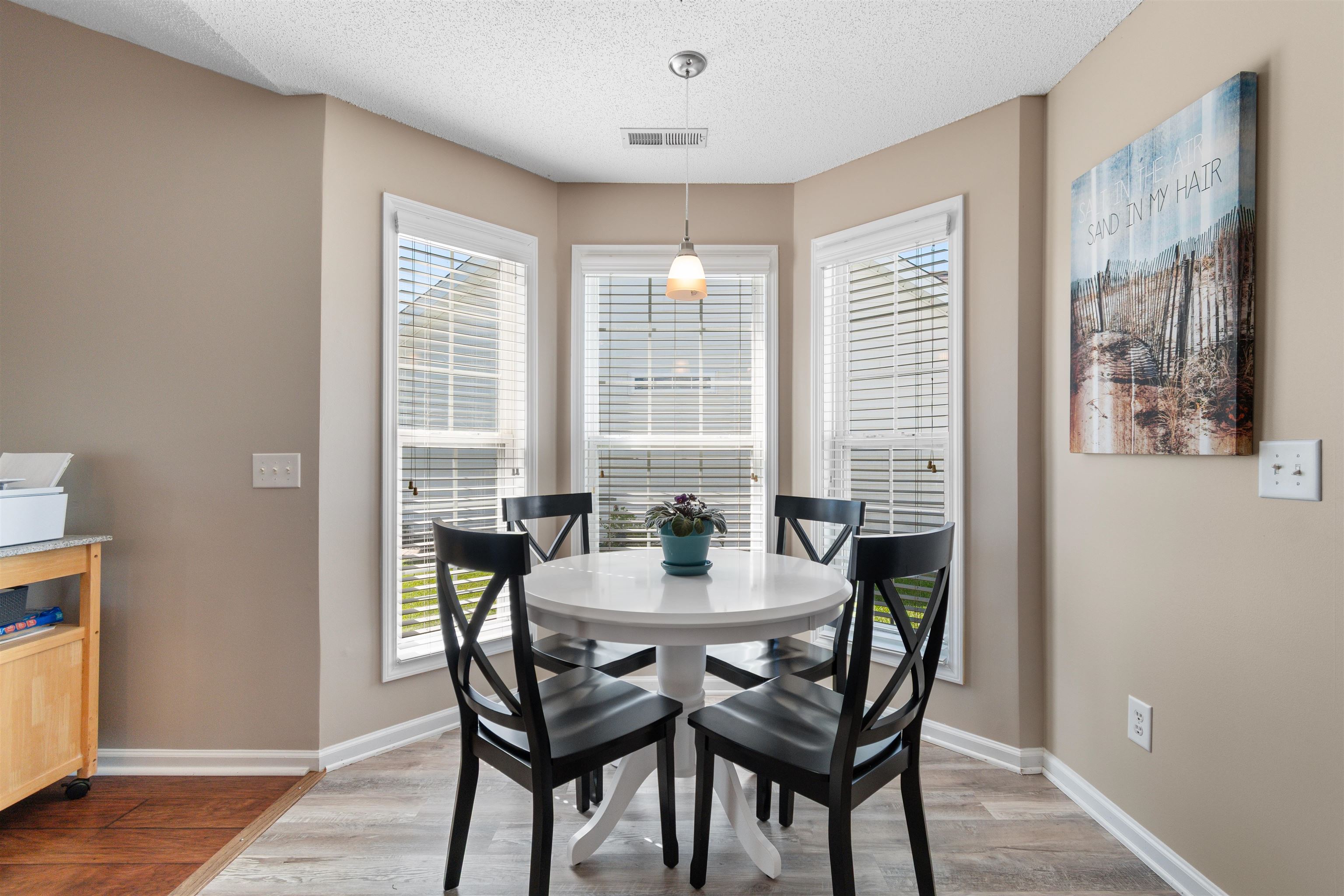 737 Prestbury Dr. Property Photo 16