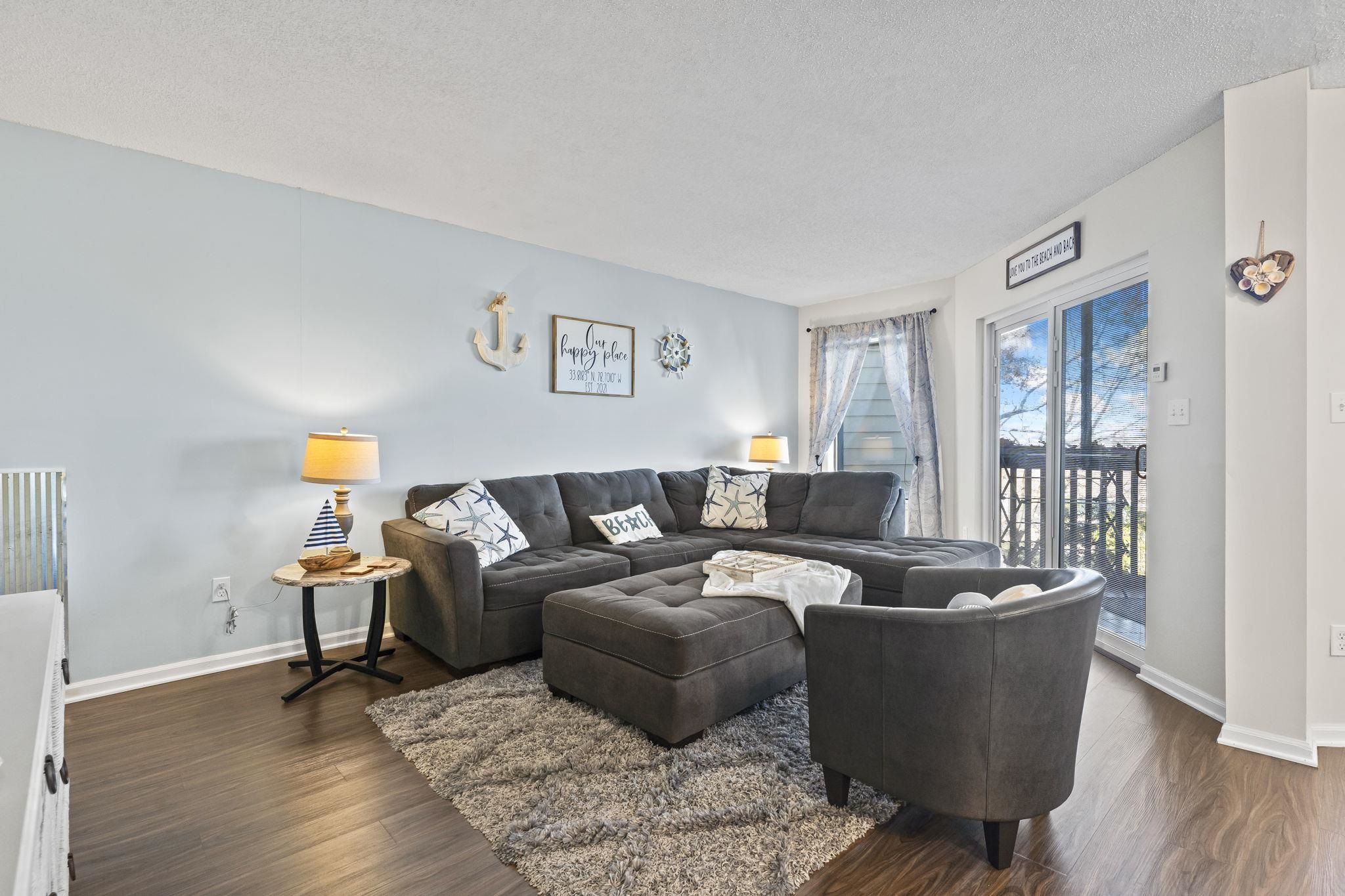 1500 Cenith Dr. Property Photo 4