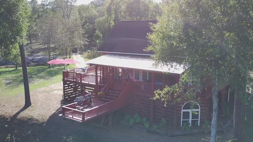 2414 Gilchrist Rd. Property Photo 2