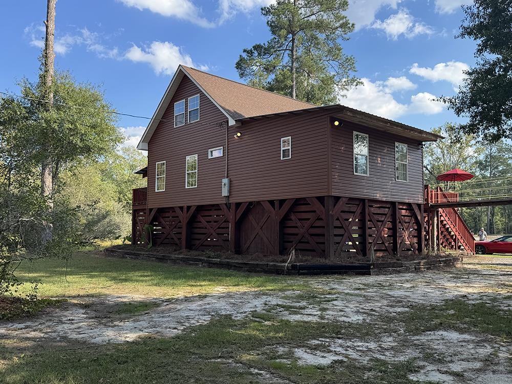 2414 Gilchrist Rd. Property Photo 3