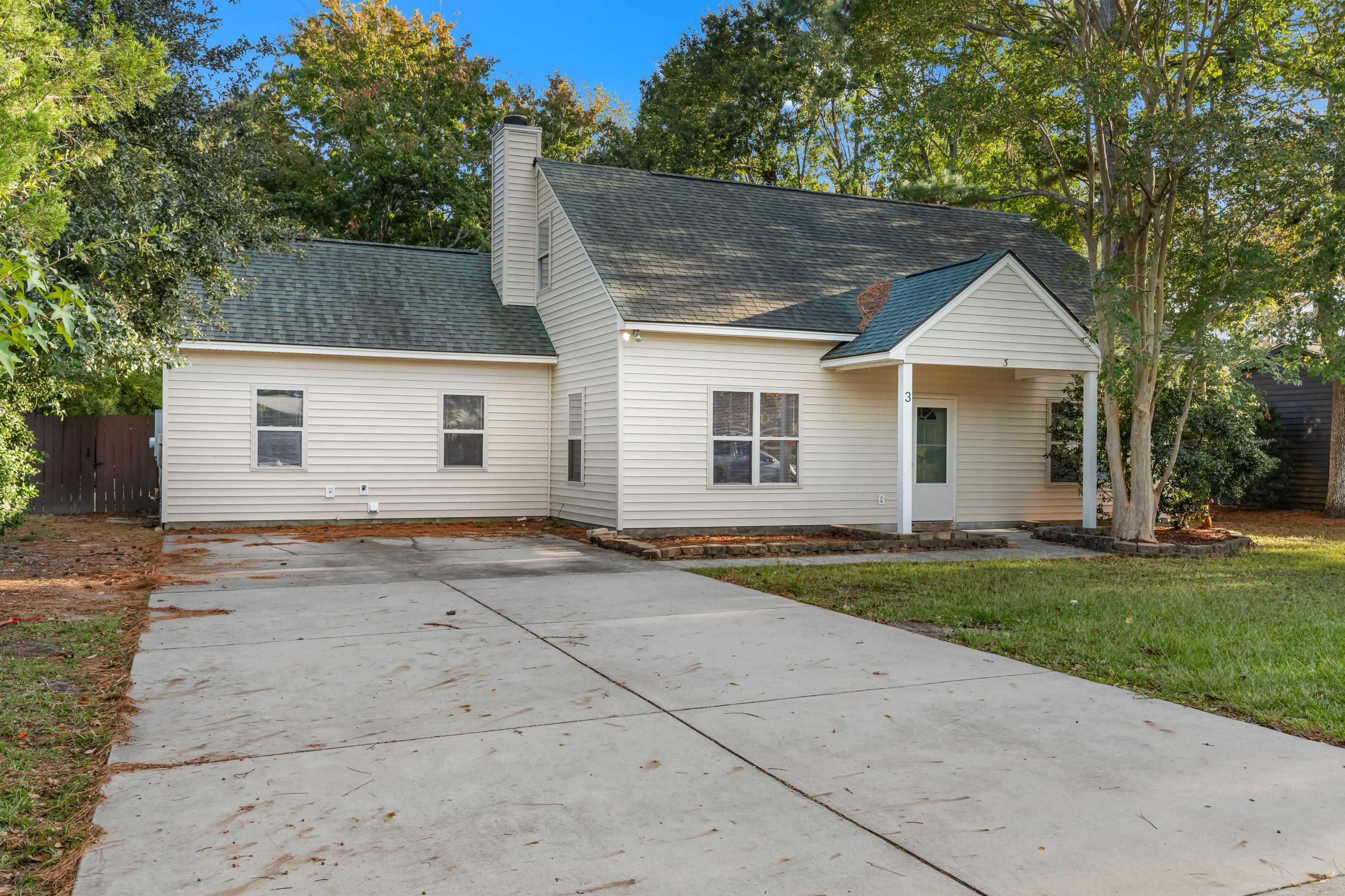 3 Sandy Pine Dr. Property Photo 1
