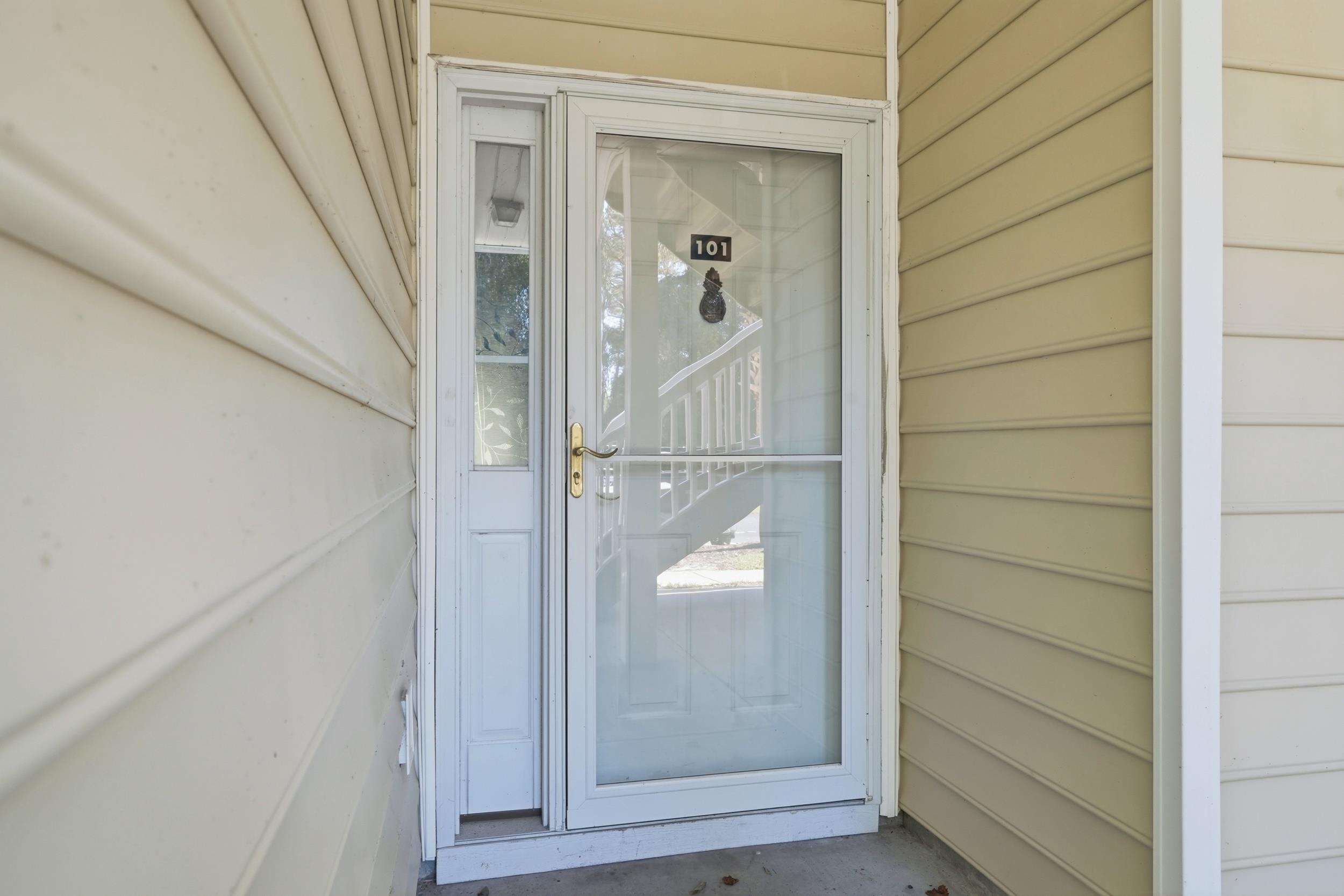 5090 Windsor Green Way Property Photo 2