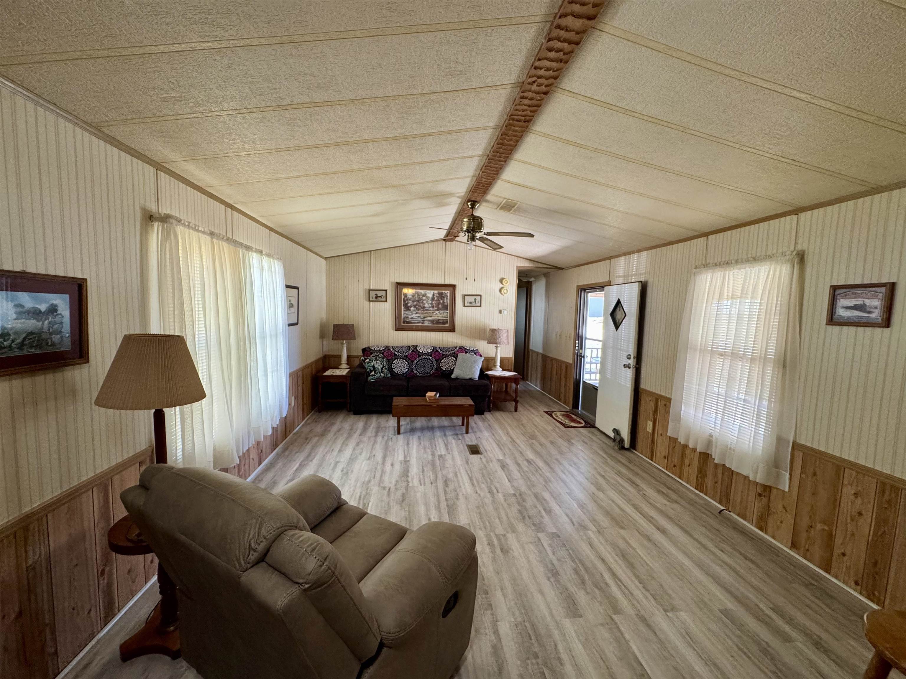 1121 Quail Trail Property Photo 15