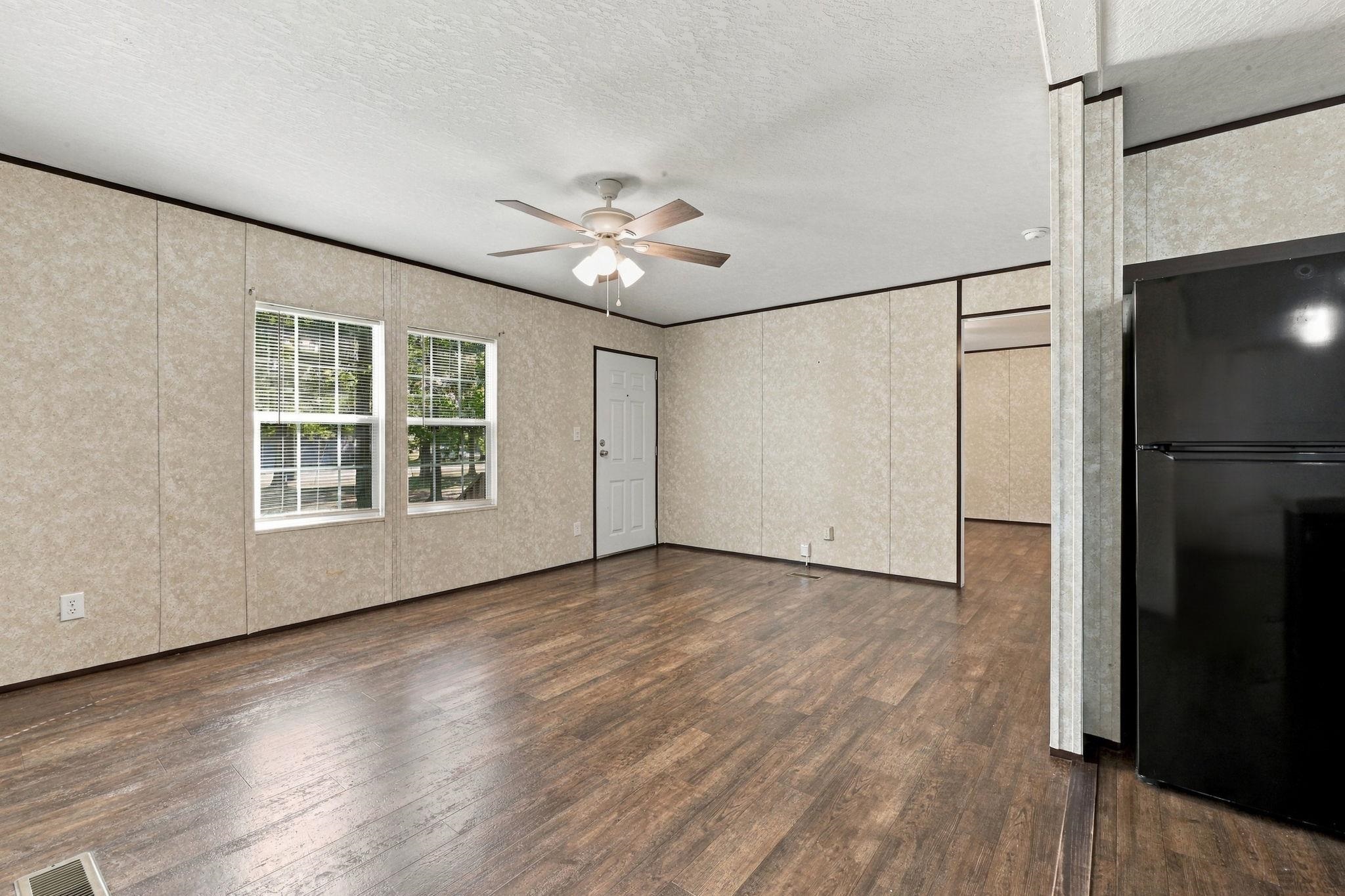 237 Williamson Lake Circle Property Photo 6