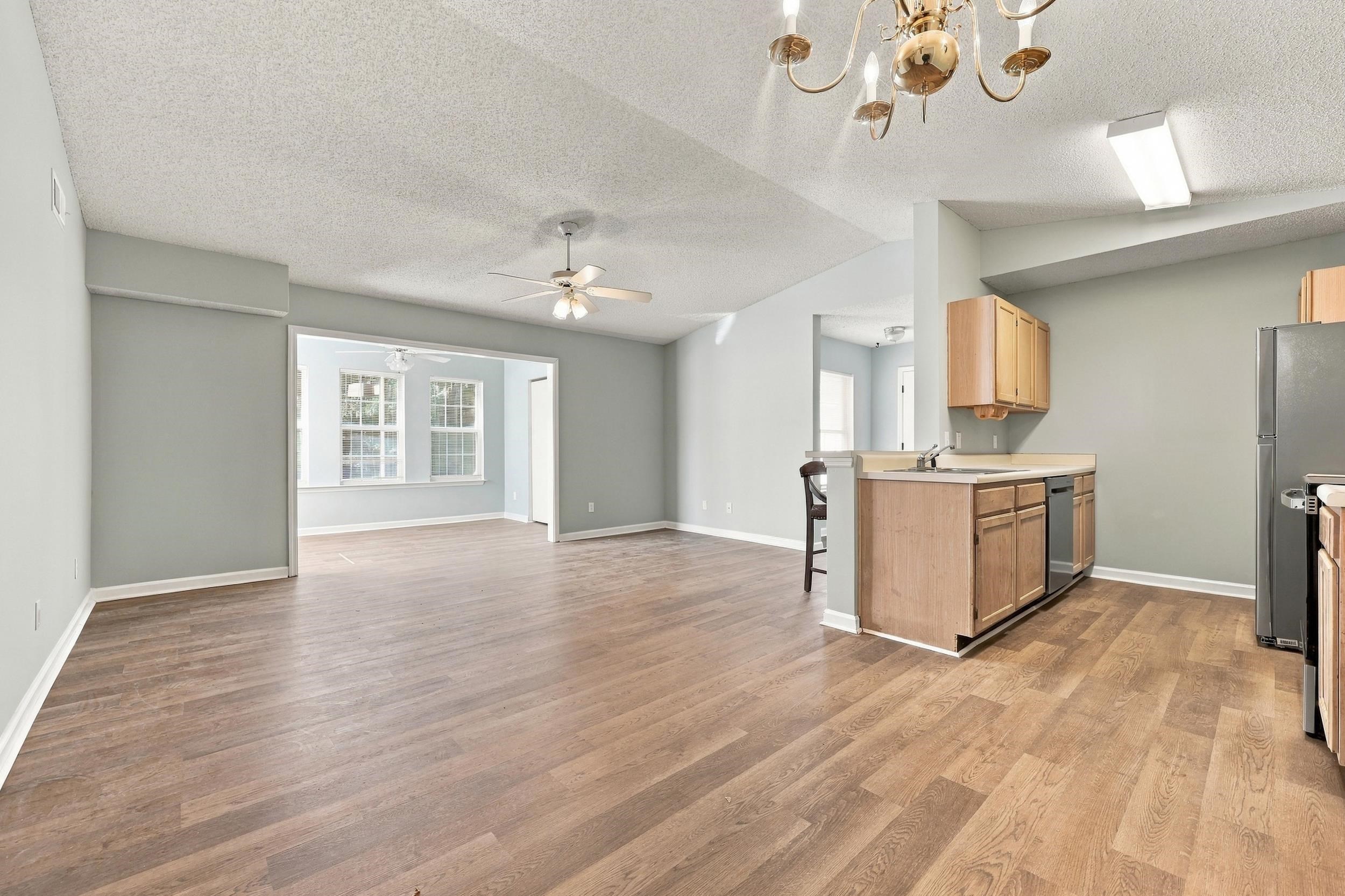 8566 Hopkins Circle Property Photo 18