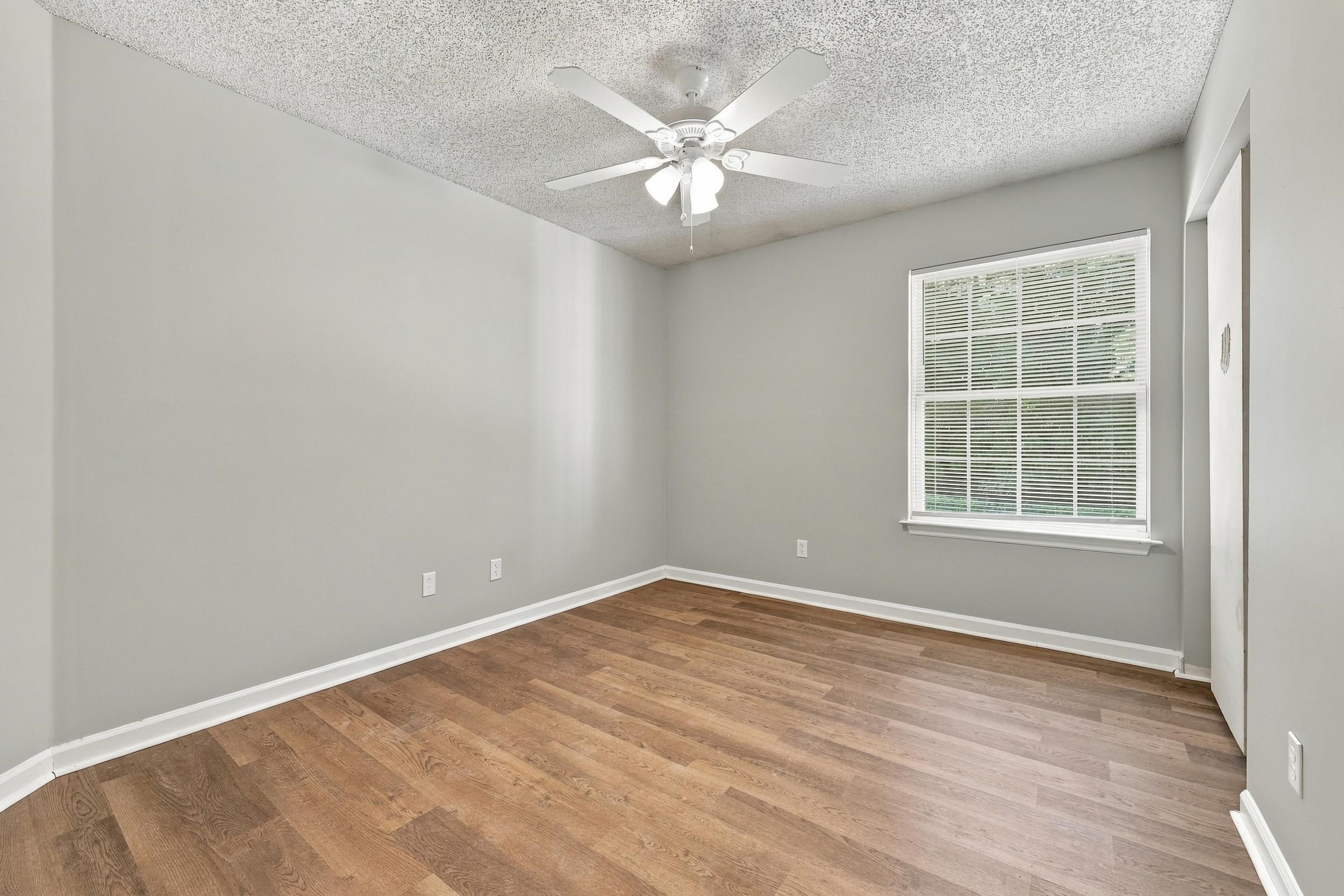 8566 Hopkins Circle Property Photo 23