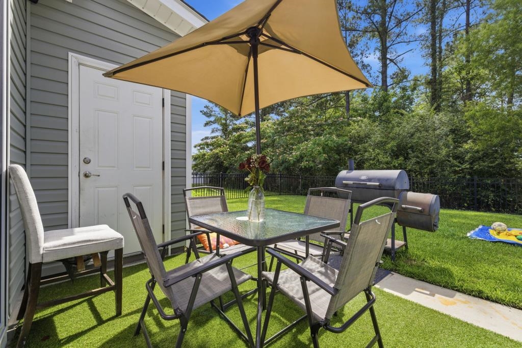 3659 Clay Pond Village Ln. Property Photo 8