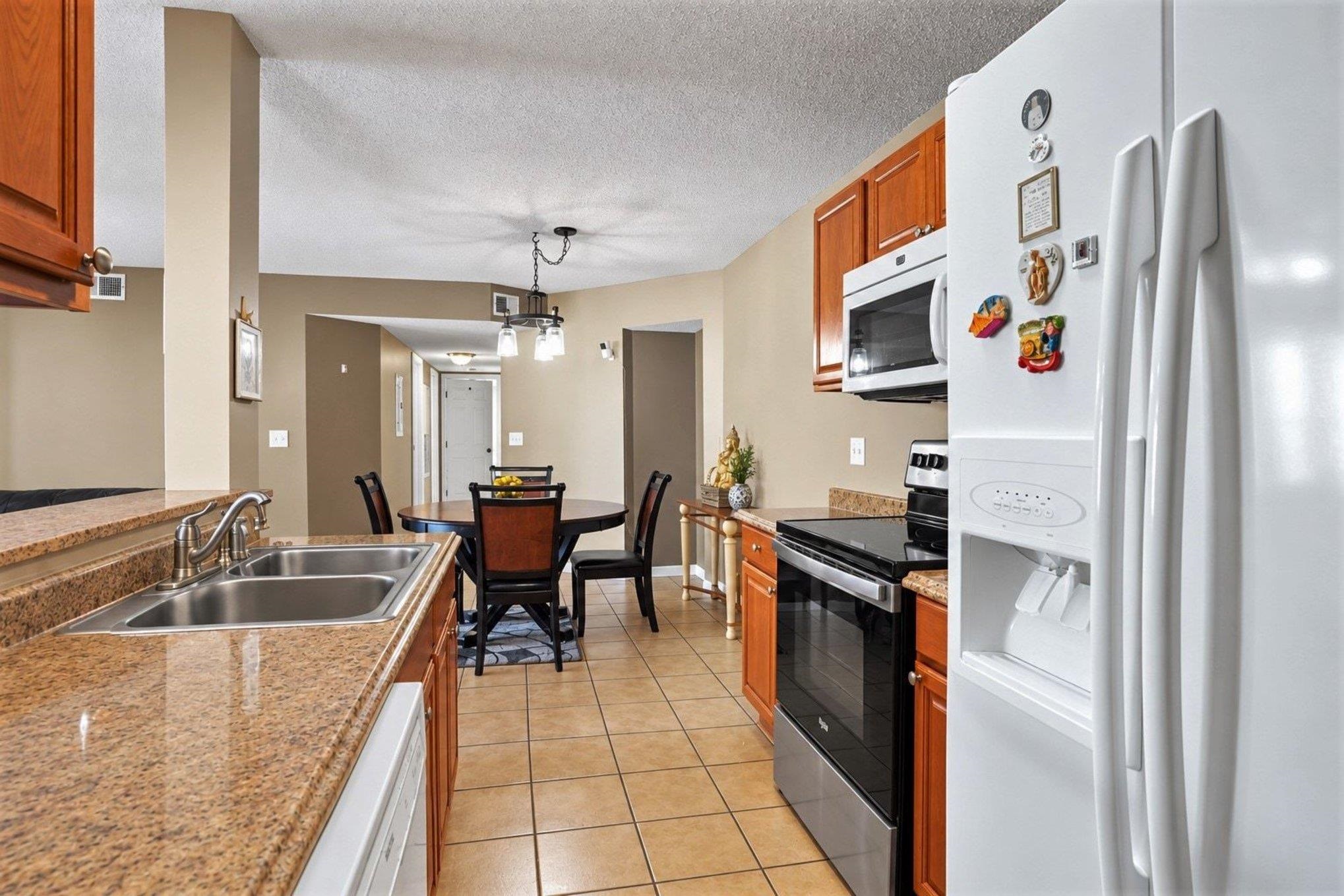2276 Essex Dr. Property Photo 13