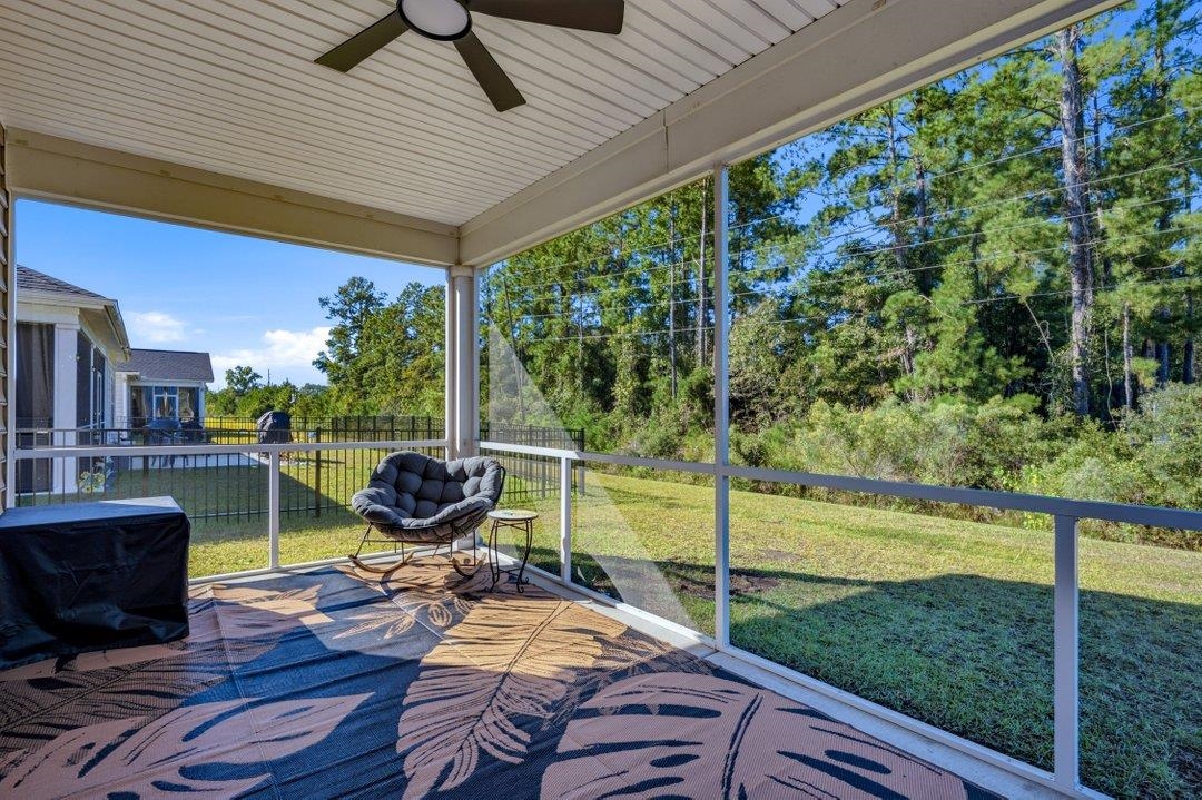 2074 Santa Maria St. Property Photo 4