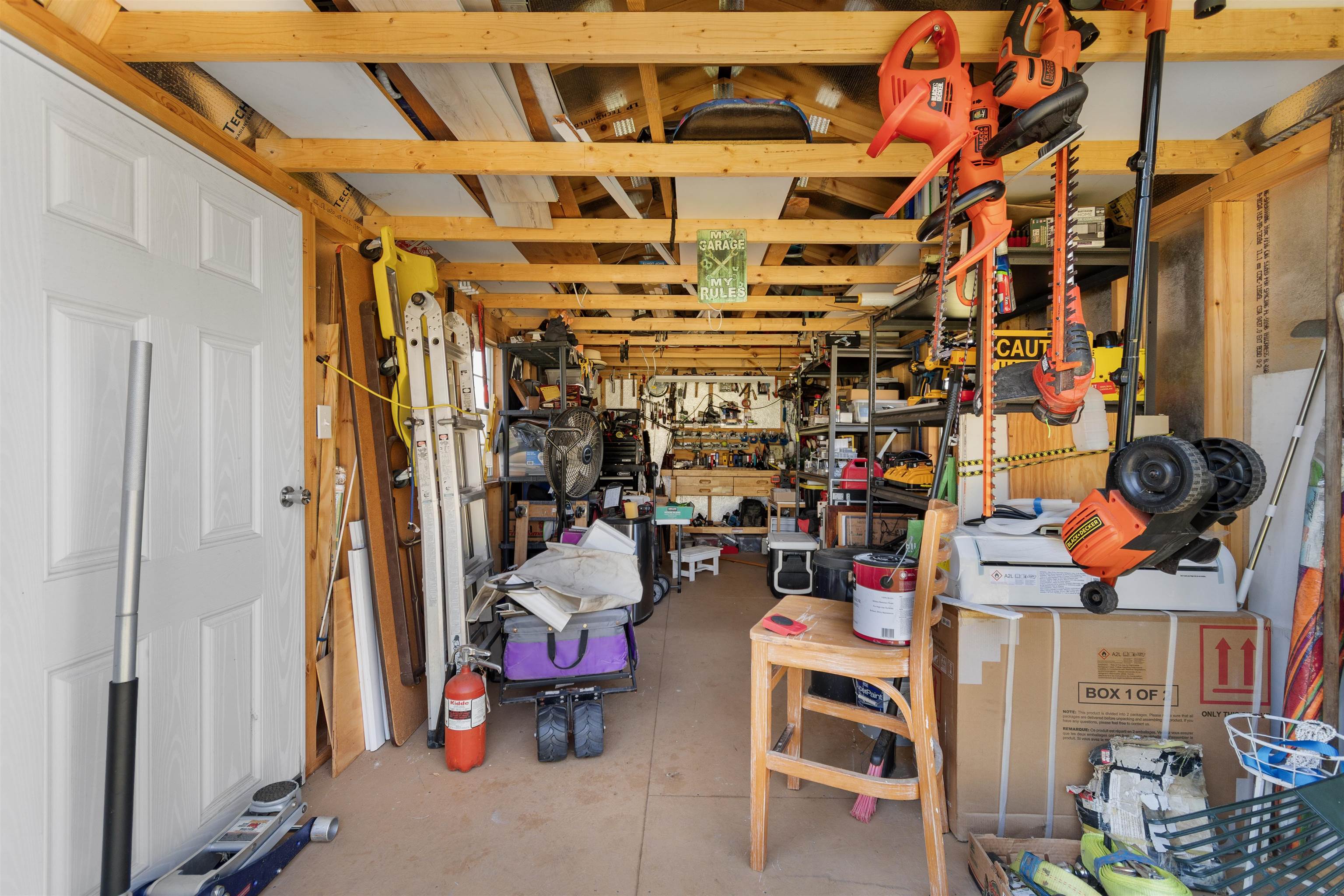1523 Beacon Ave. Property Photo 27