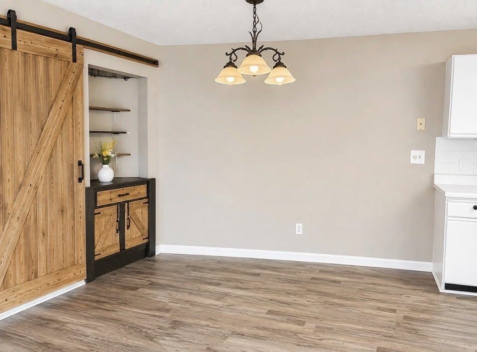 2257 Huntingdon Dr. Property Photo 4