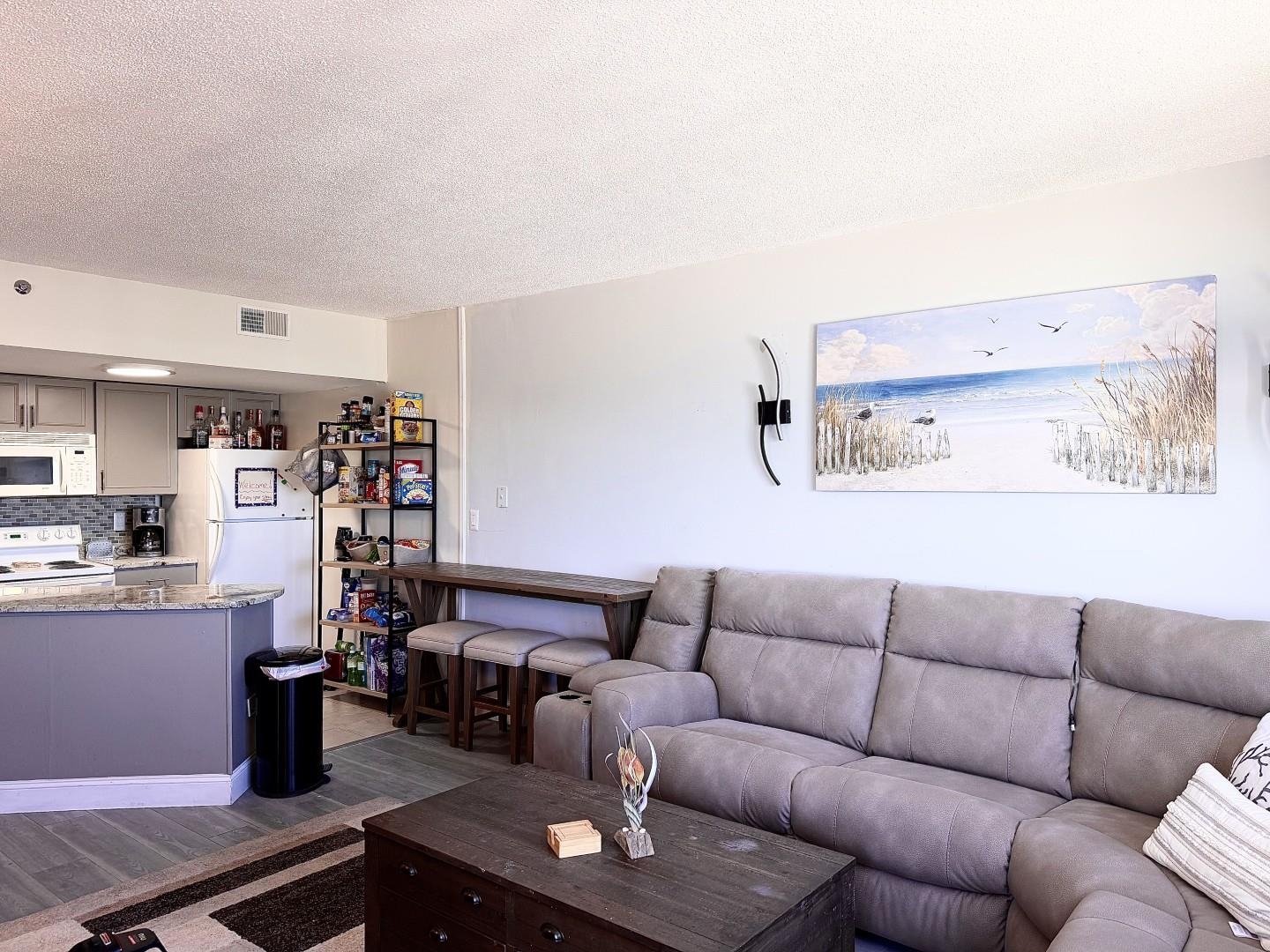 1605 S Ocean Blvd. Property Photo 3