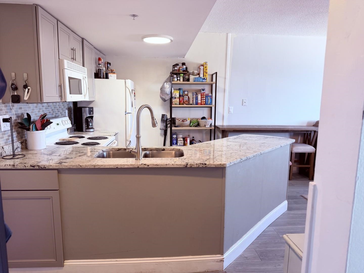 1605 S Ocean Blvd. Property Photo 8