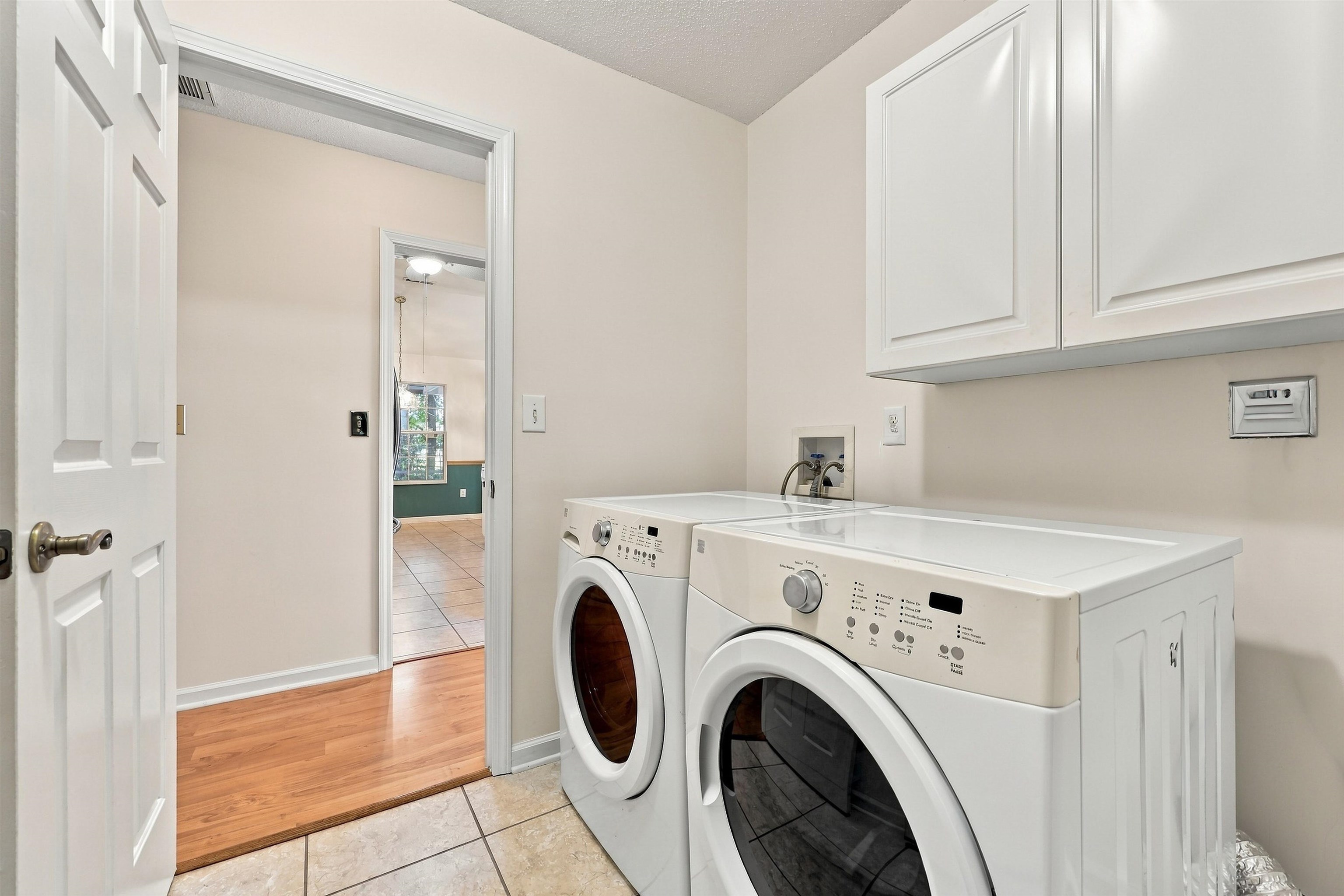 4107 Steeple Chase Dr. Property Photo 18
