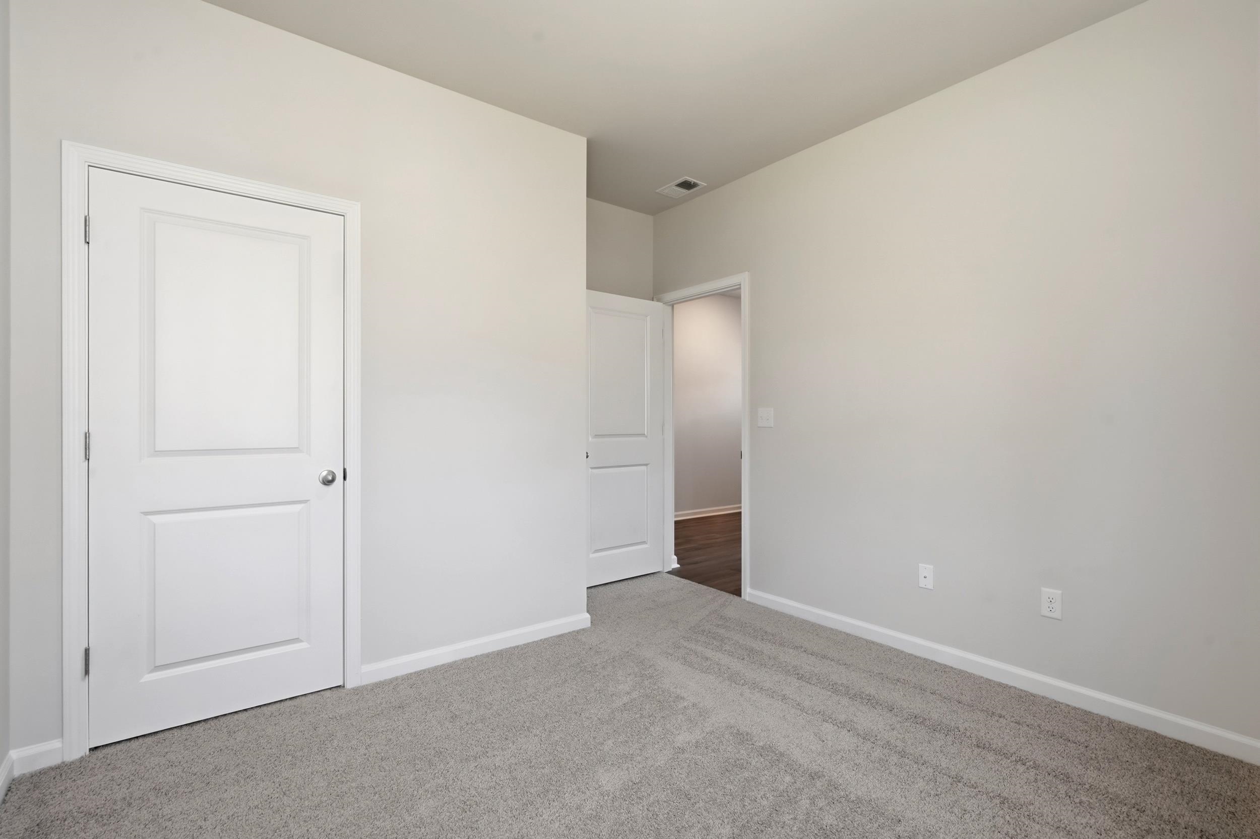 246 Ridley St Property Photo 11