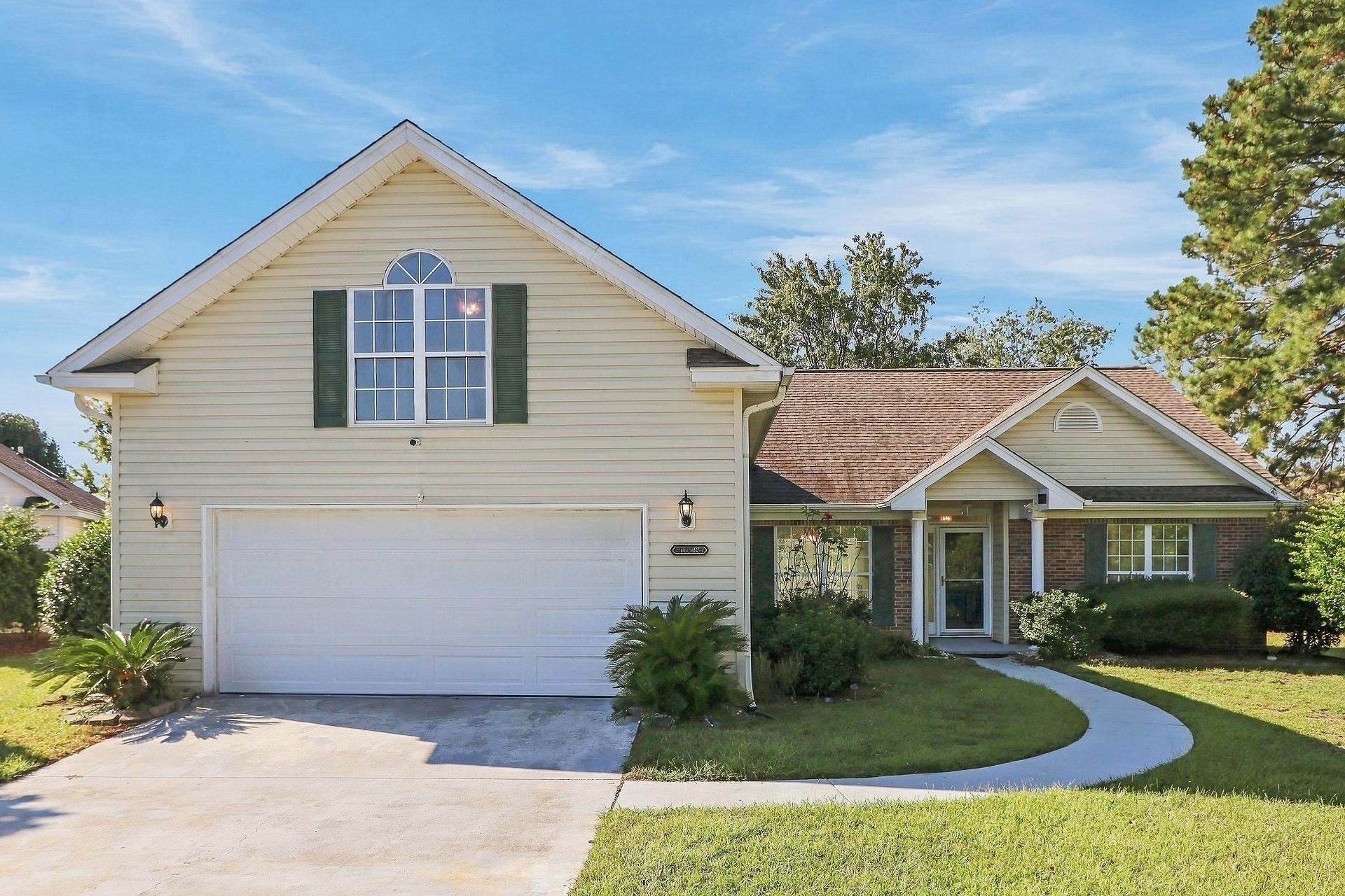 1618 Heathmuir Dr. Property Photo 1