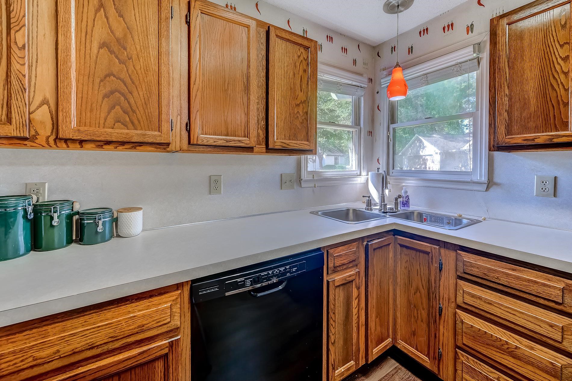 1071 Hickory Trail Property Photo 13