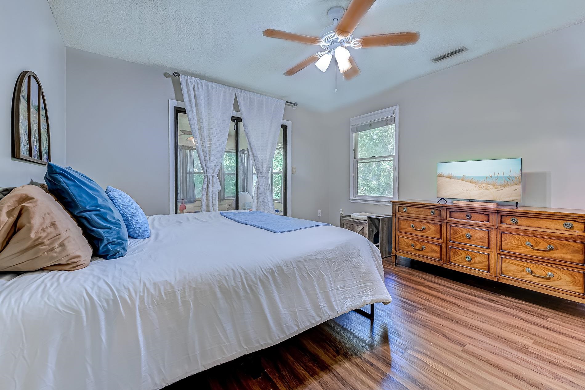 1071 Hickory Trail Property Photo 16