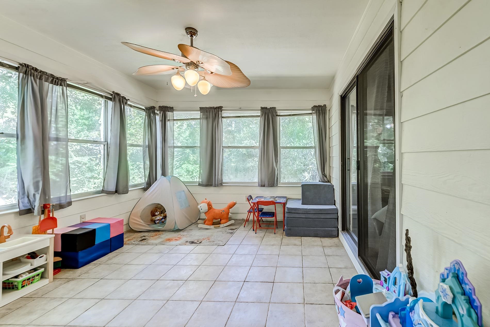 1071 Hickory Trail Property Photo 26