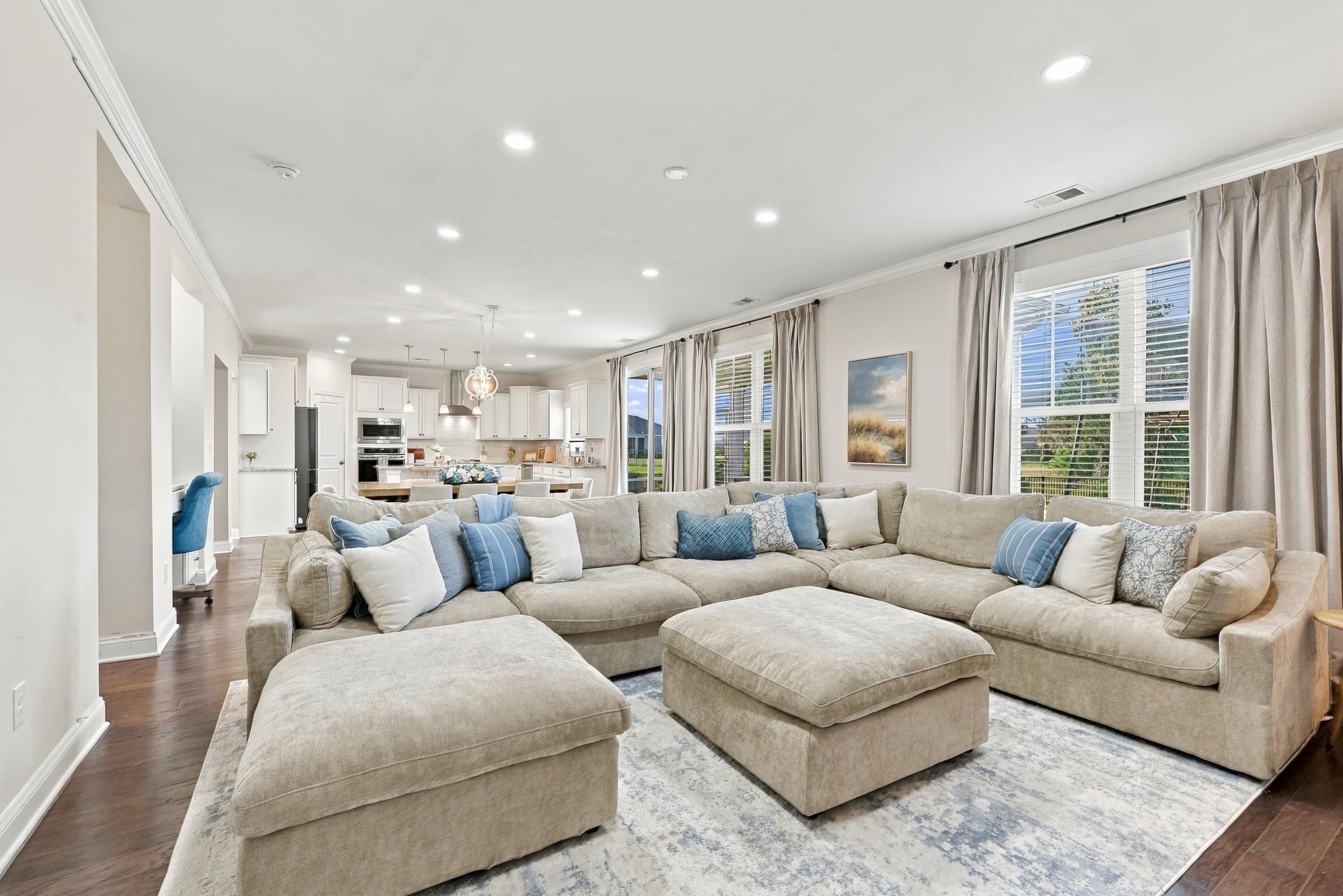 2782 Stellar Loop Property Photo 4