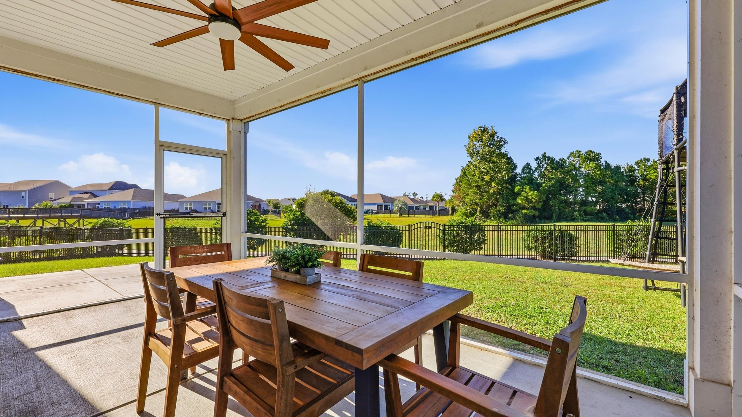 2782 Stellar Loop Property Photo 5