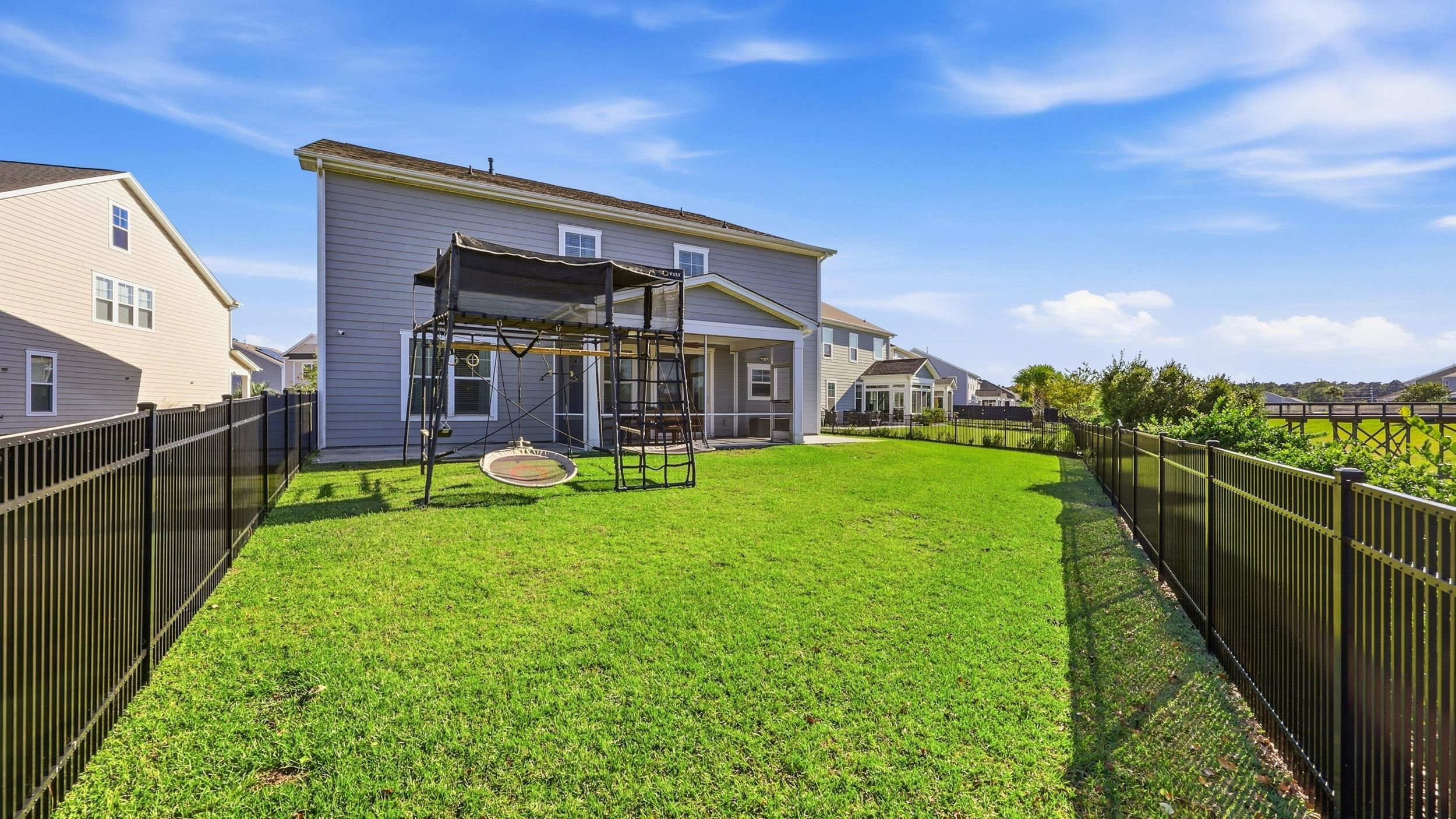 2782 Stellar Loop Property Photo 9