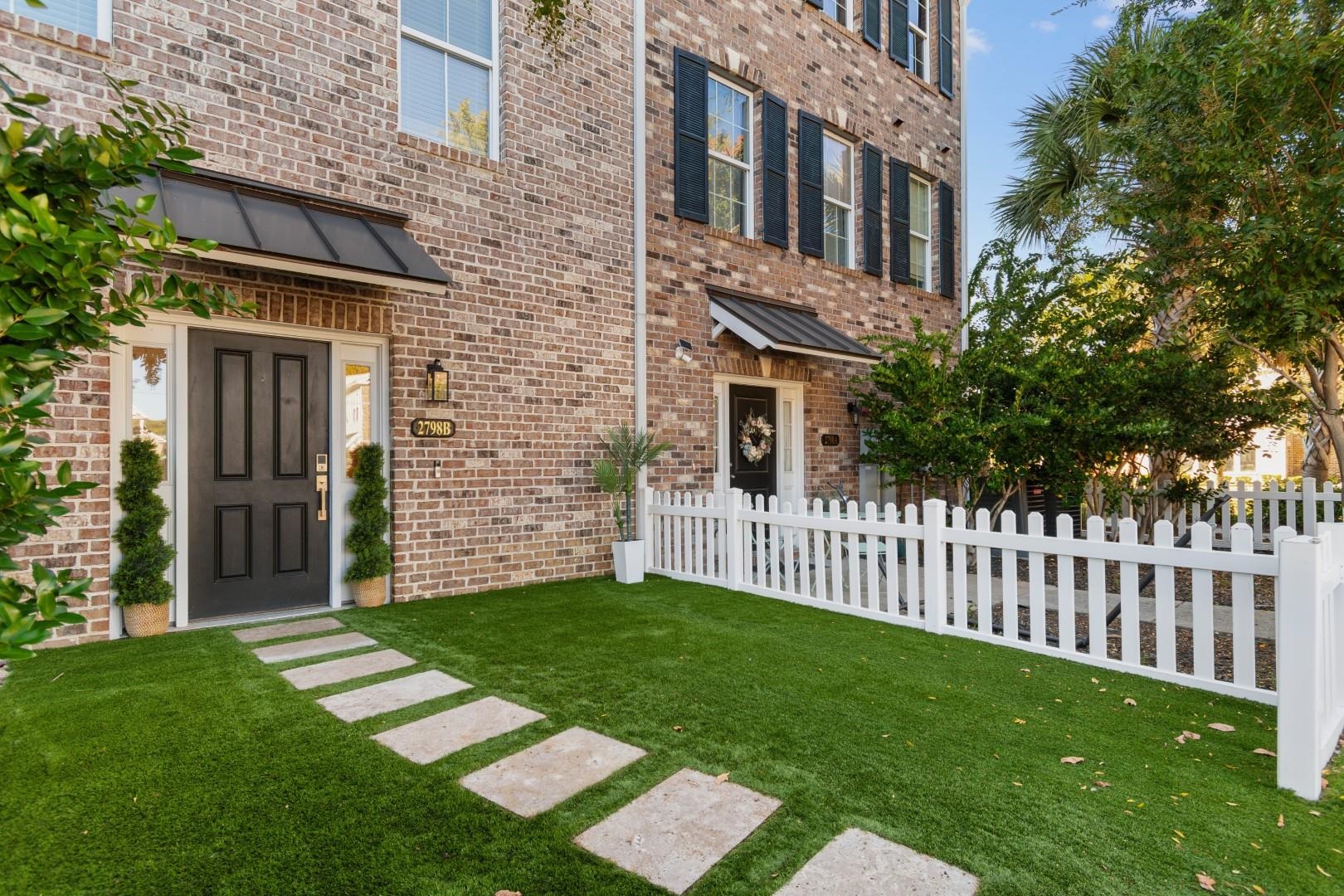 2798 Howard Ave. Property Photo 36