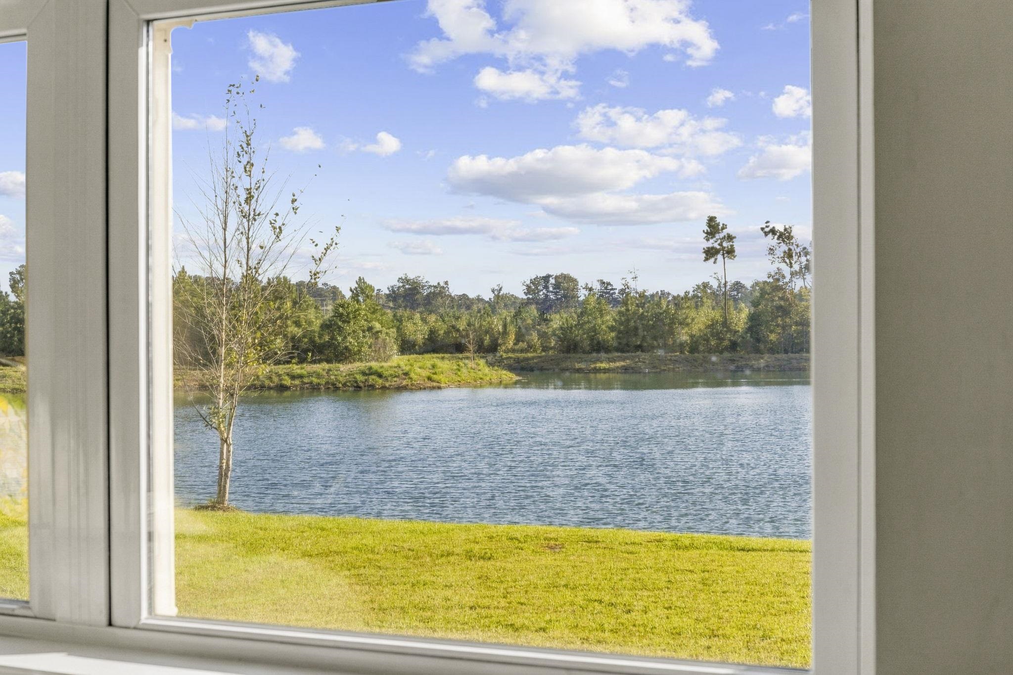 2820 Riverboat Way Property Photo 4