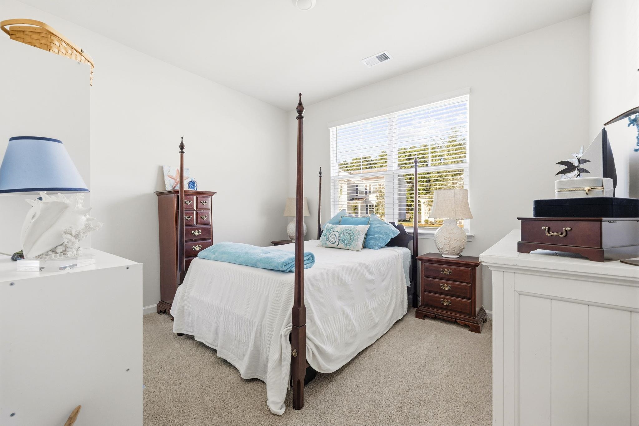 2820 Riverboat Way Property Photo 10